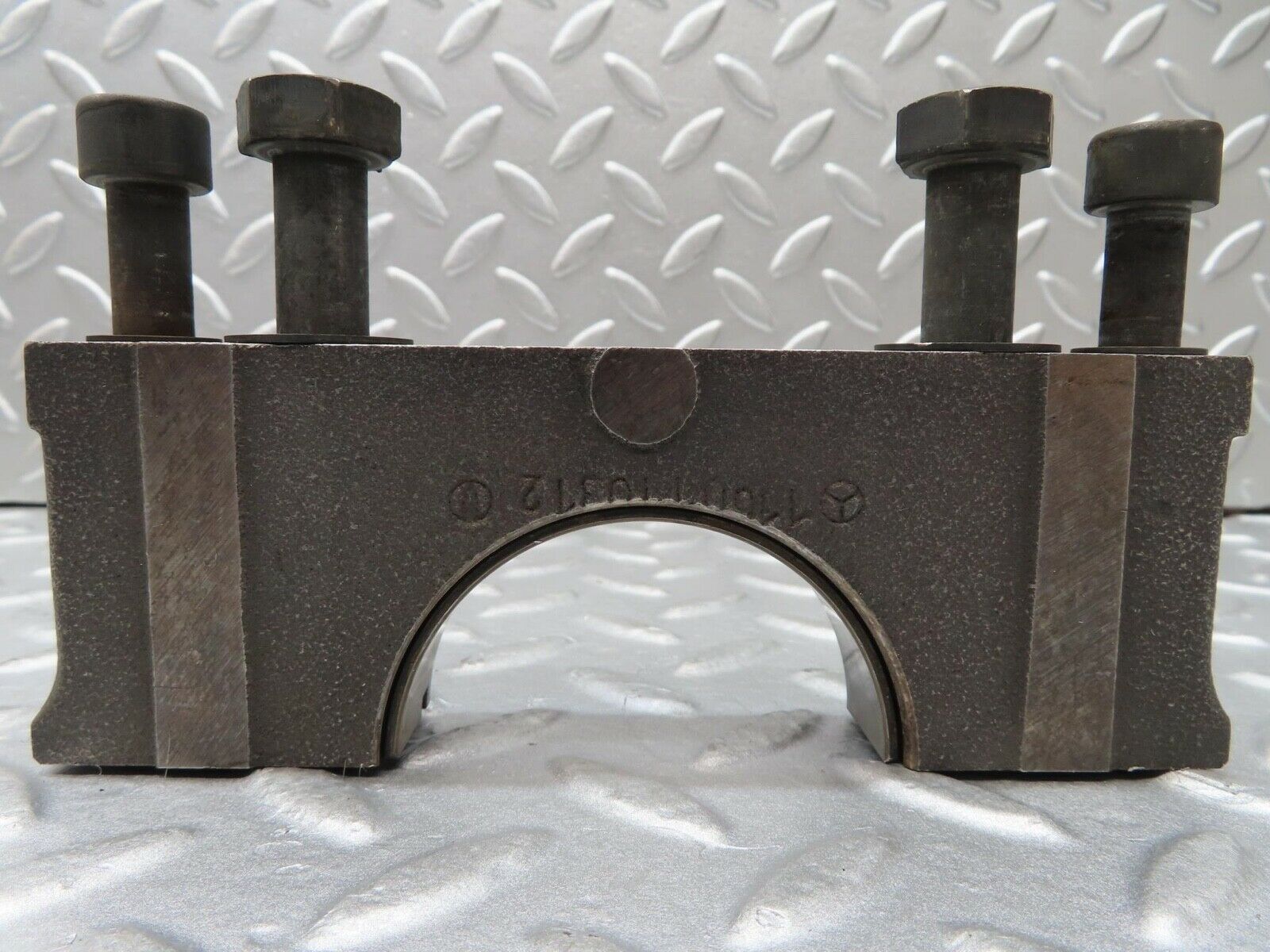 16543 Mercedes-Benz C107 350SLC Coupe Crankshaft Bearing Holder Block 1160110312