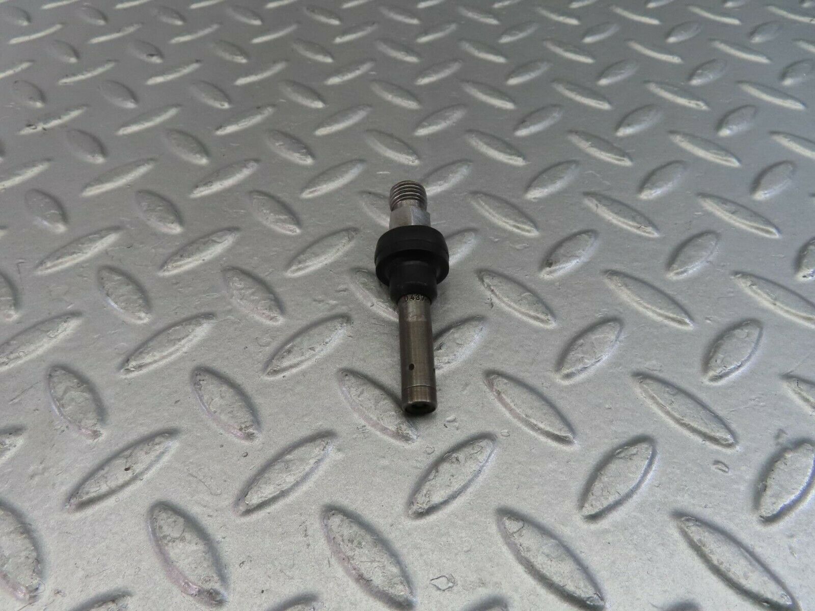 10044 Mercedes-Benz C123 230CE Coupe Fuel Injector Bosch 0437502010