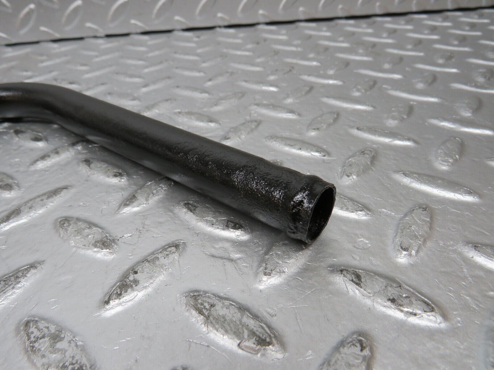 32097 Mercedes-Benz W123 230E Cooling Hose Pipe