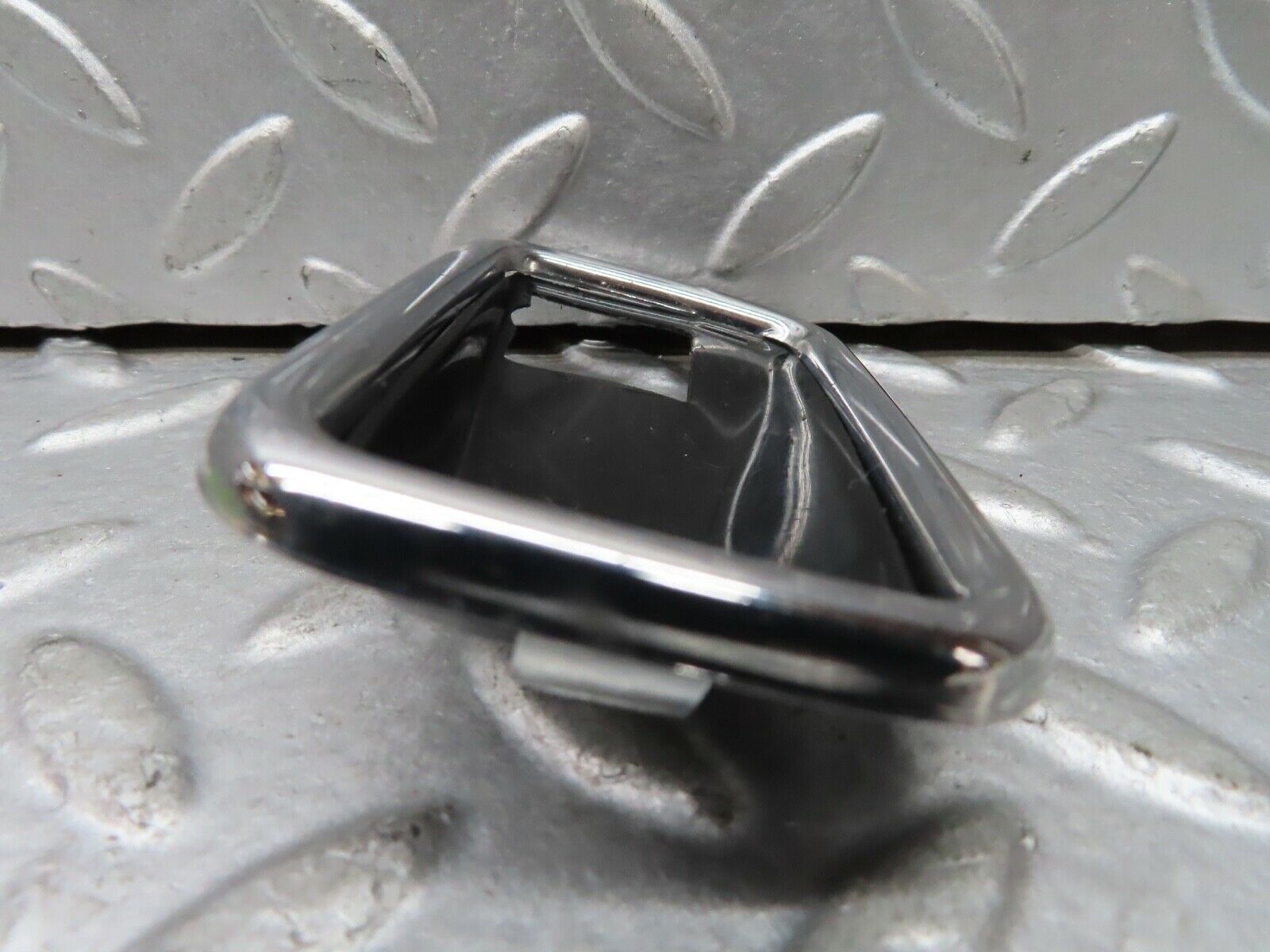 19162 Mercedes-Benz W123 300D Chrome Frame For Door Opener Left 1087660511