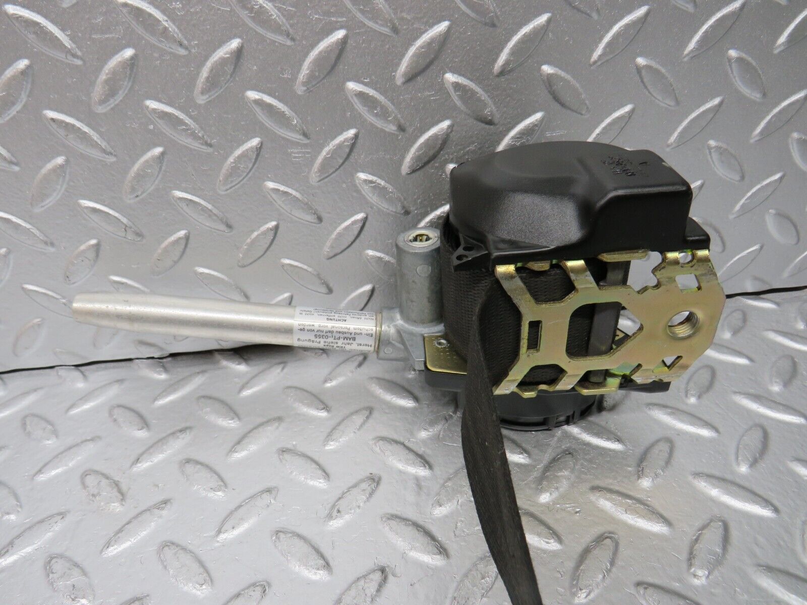 30558 Mercedes-Benz W124 230E Front Right Seat Belt With Buckle 1248600686