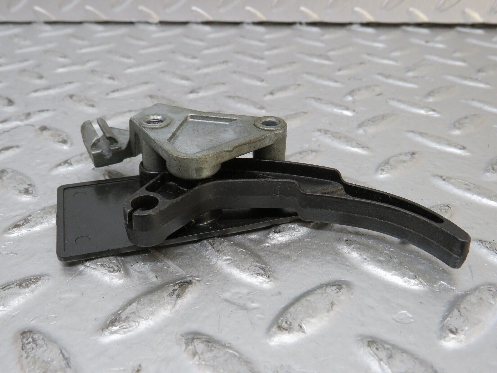 26163 Mercedes-Benz W116 450SE Bonnet Release Handle 1168800059