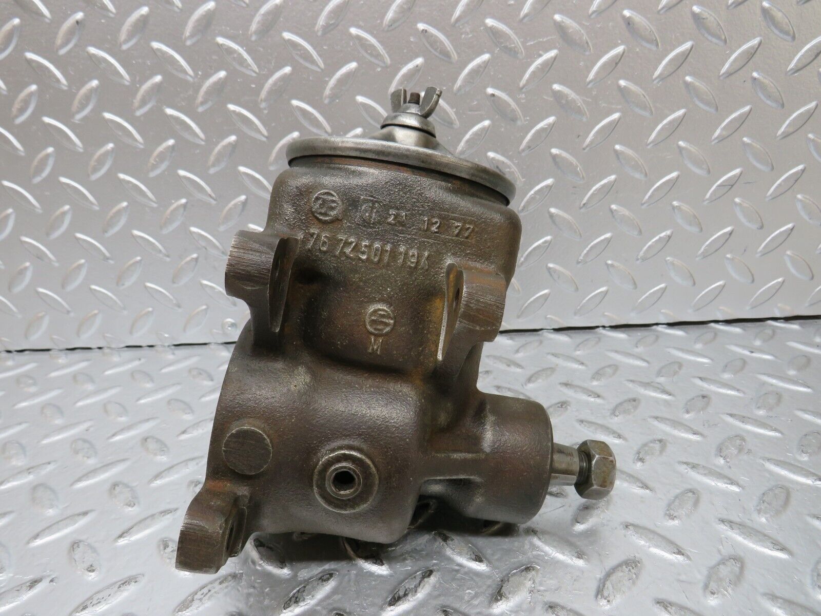 26287 Mercedes-Benz W116 450SE Power Steering Pump 1164601780