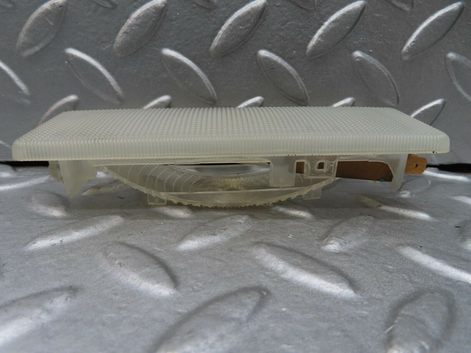 16064 Mercedes-Benz W123 280E Interior Dome Light Rear 2018200001