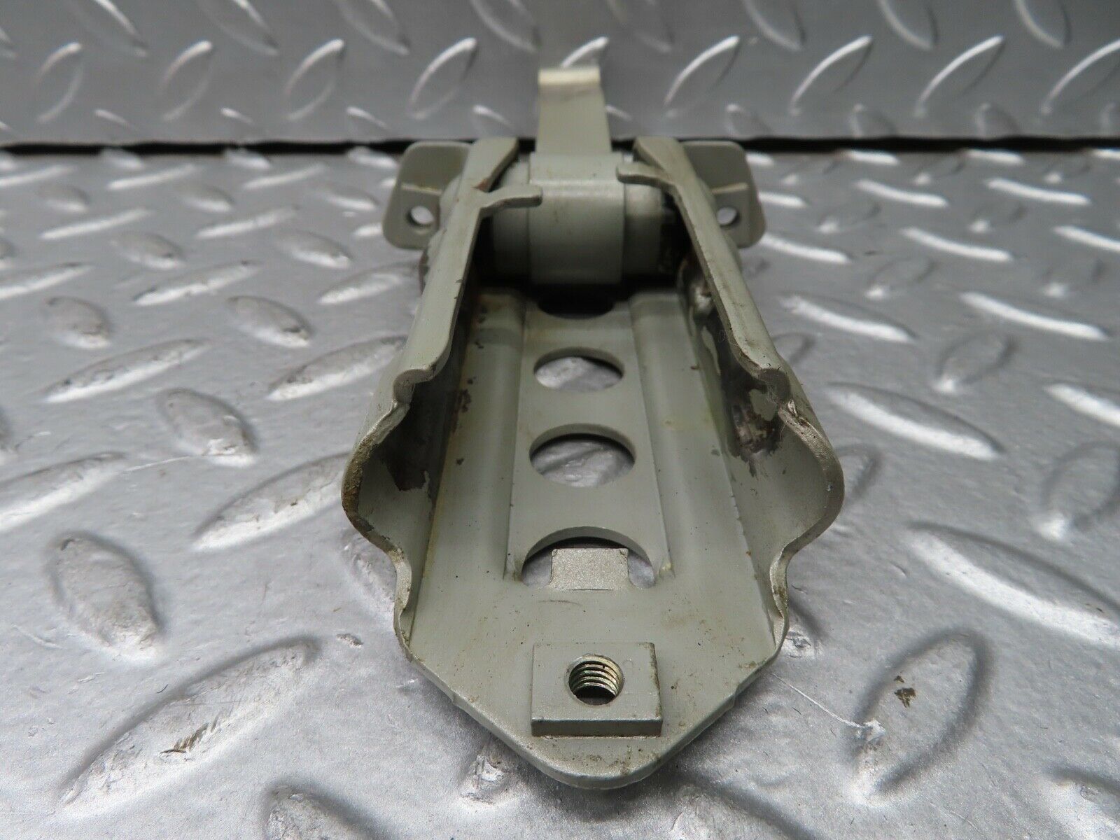 21515 Mercedes-Benz W126 300SE Door Safety Check Strap