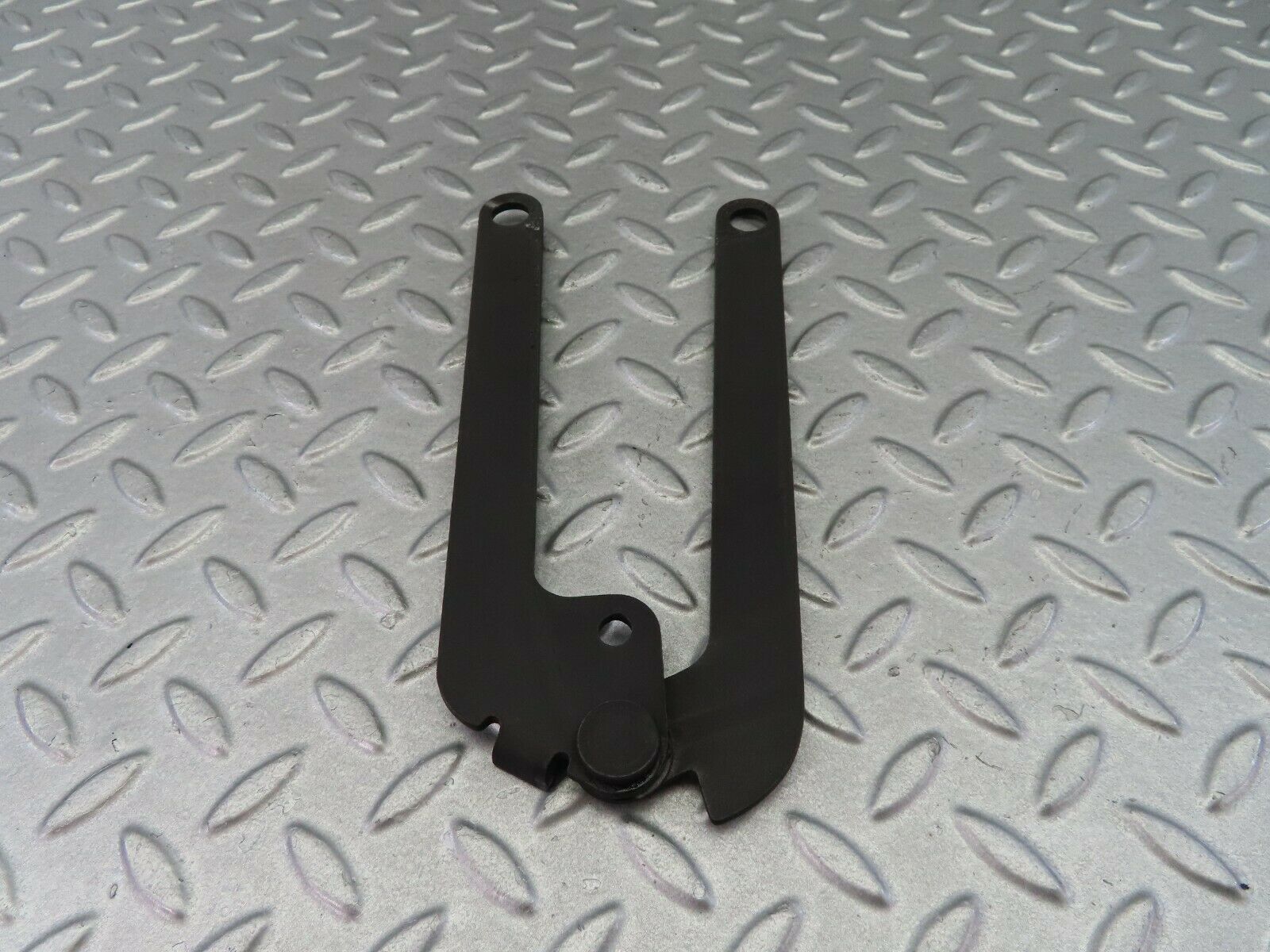 7946 Mercedes-Benz W115 220D Bonnet Hinge Right Side