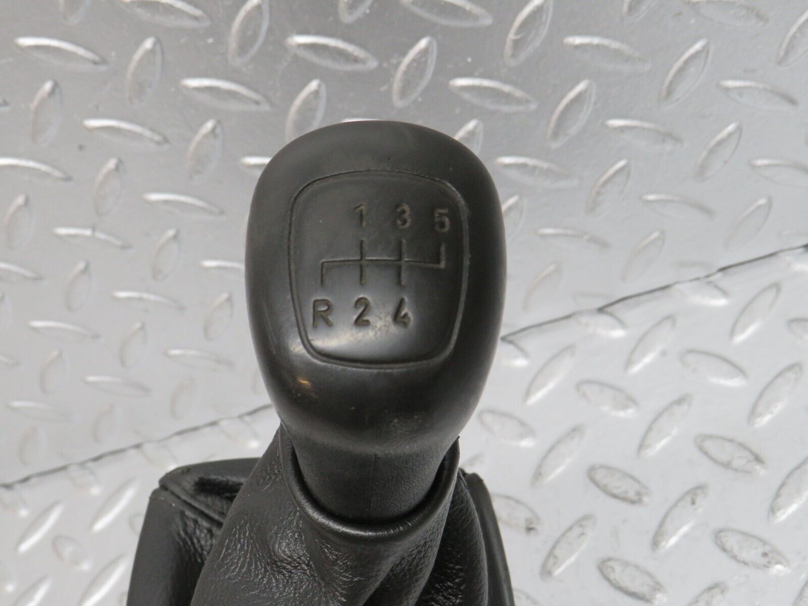 31494 Mercedes-Benz S124 220TE Manual Gear Shift Selector 5 Gear 0005451146