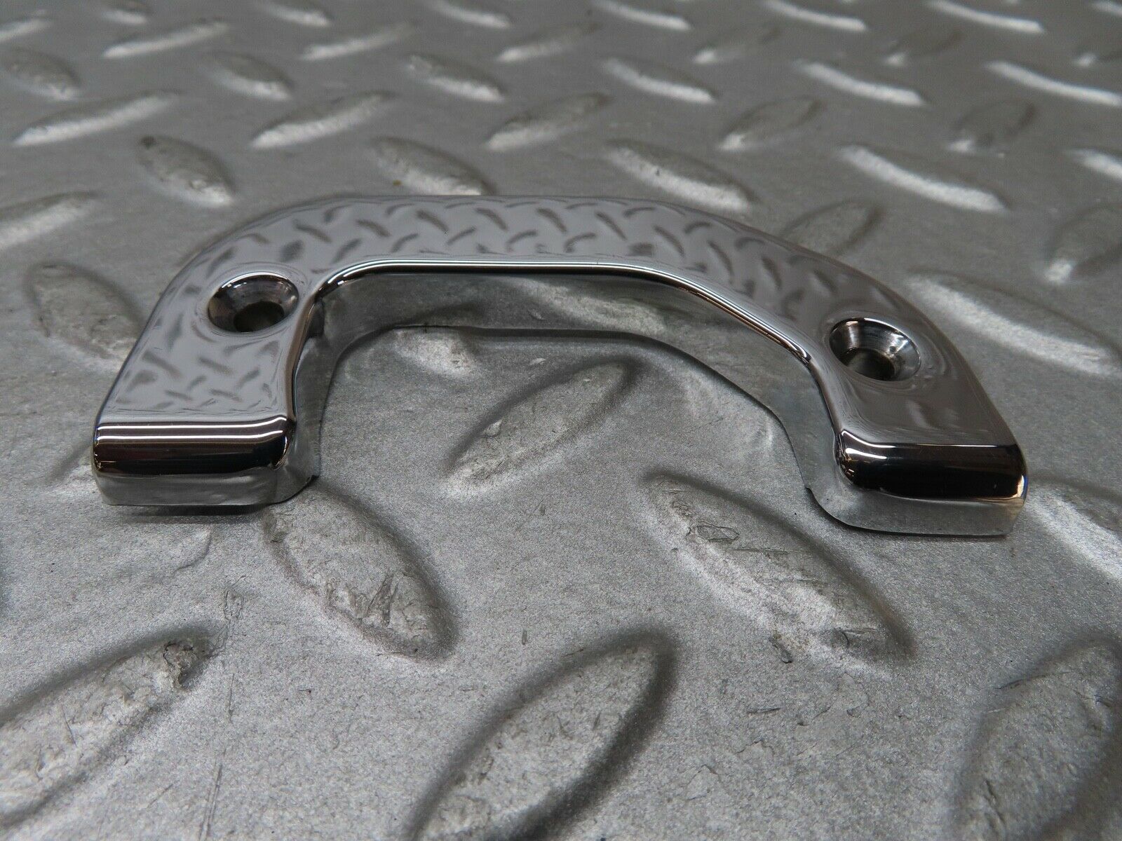 17546 Mercedes-Benz W116 450SEL Right Door Interior Chrome Latch Trim