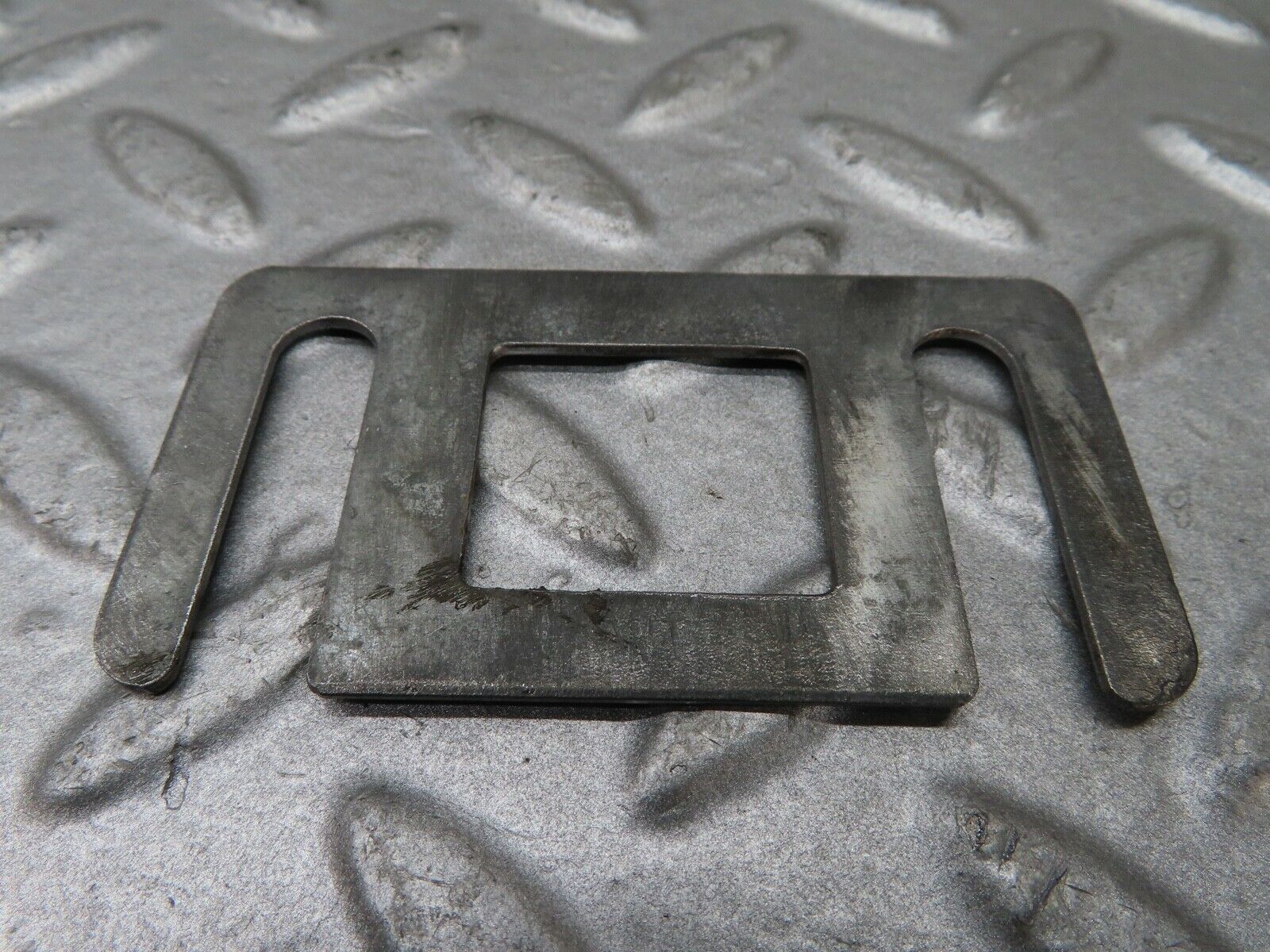 17565 Mercedes-Benz W116 450SEL Door Lock Latch Left Side