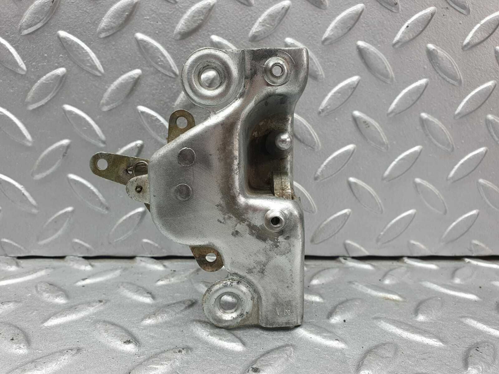 12284 Mercedes-Benz W108 280SE 3.5 Front Right Door Lock Mechanism