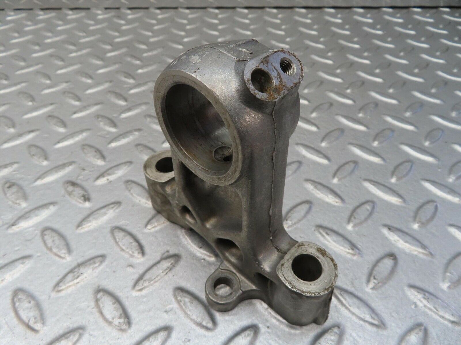 13364 Mercedes-Benz W111 230S Camshaft Tower Bearing 1800515110