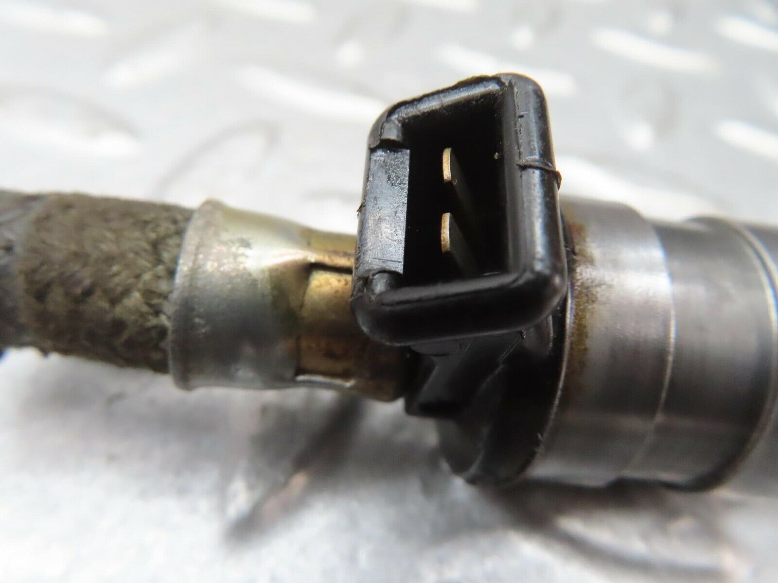 13339 Mercedes-Benz W116 350SE Fuel Injector Bosch 0280150001