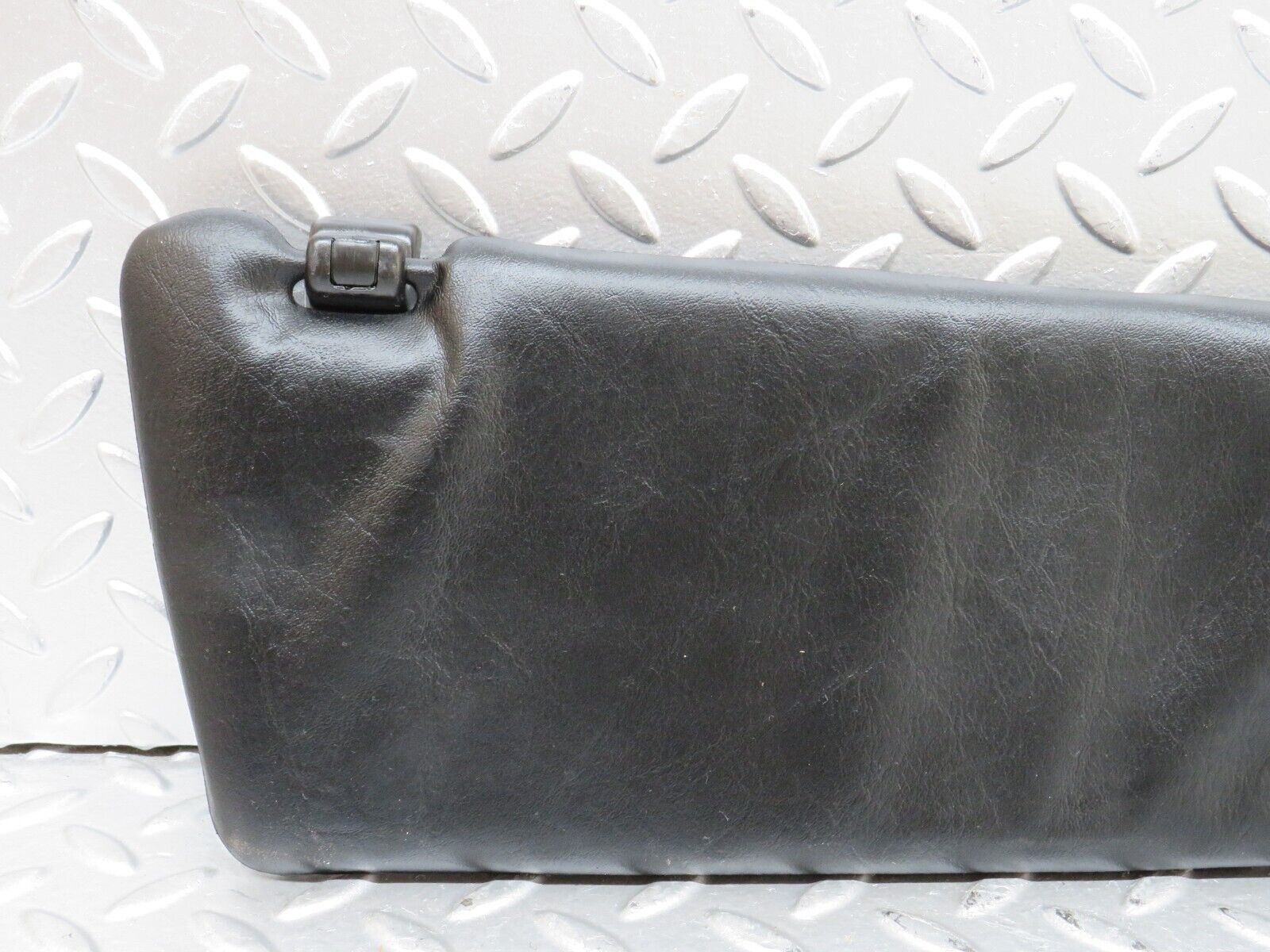 28220 Mercedes-Benz S123 240D Wagon Sun Visor Right Side Black