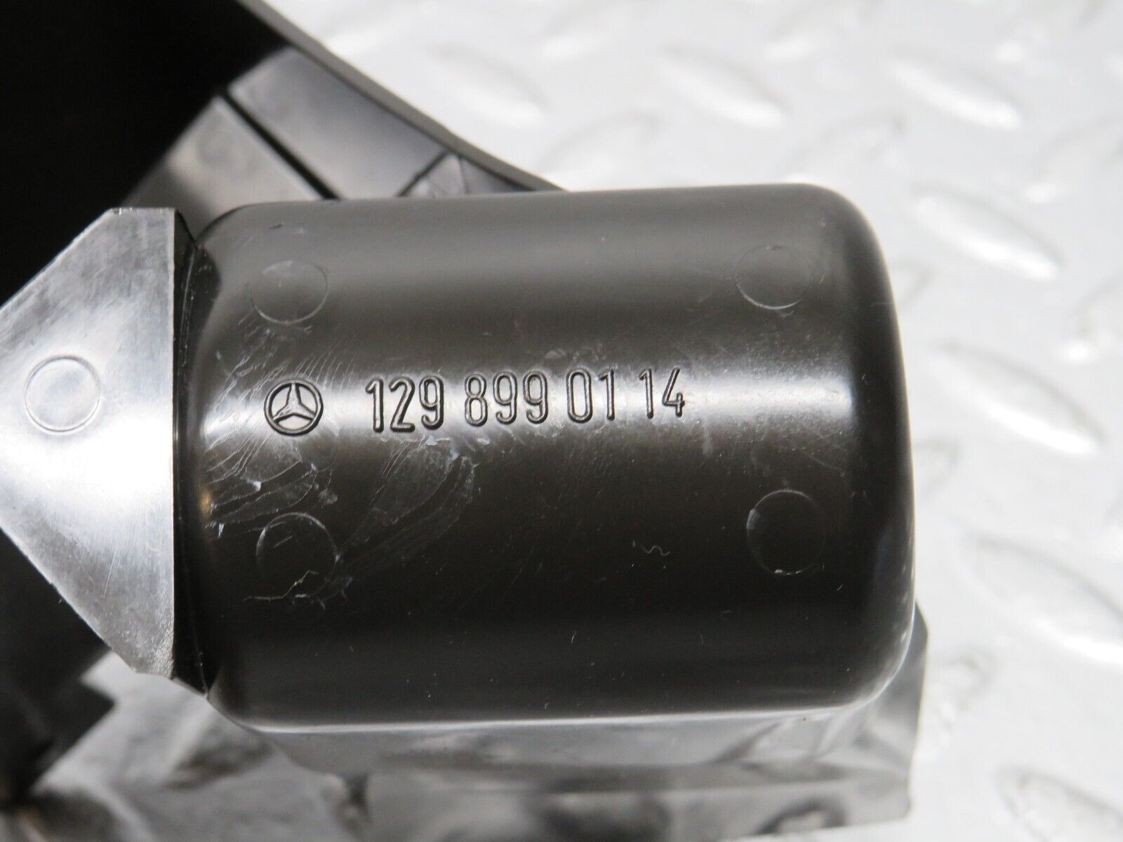 39732 Mercedes-Benz R129 320SL Coupe Boot Cable Cover 1298990114