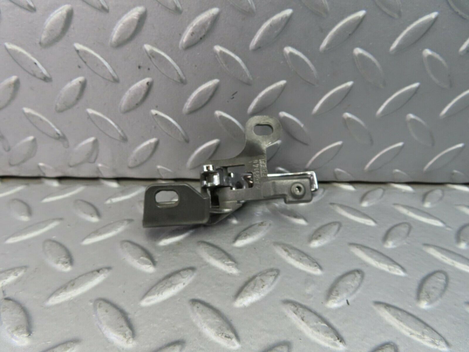 8984 Mercedes-Benz W123 Left Interior Door Handle 1237600161