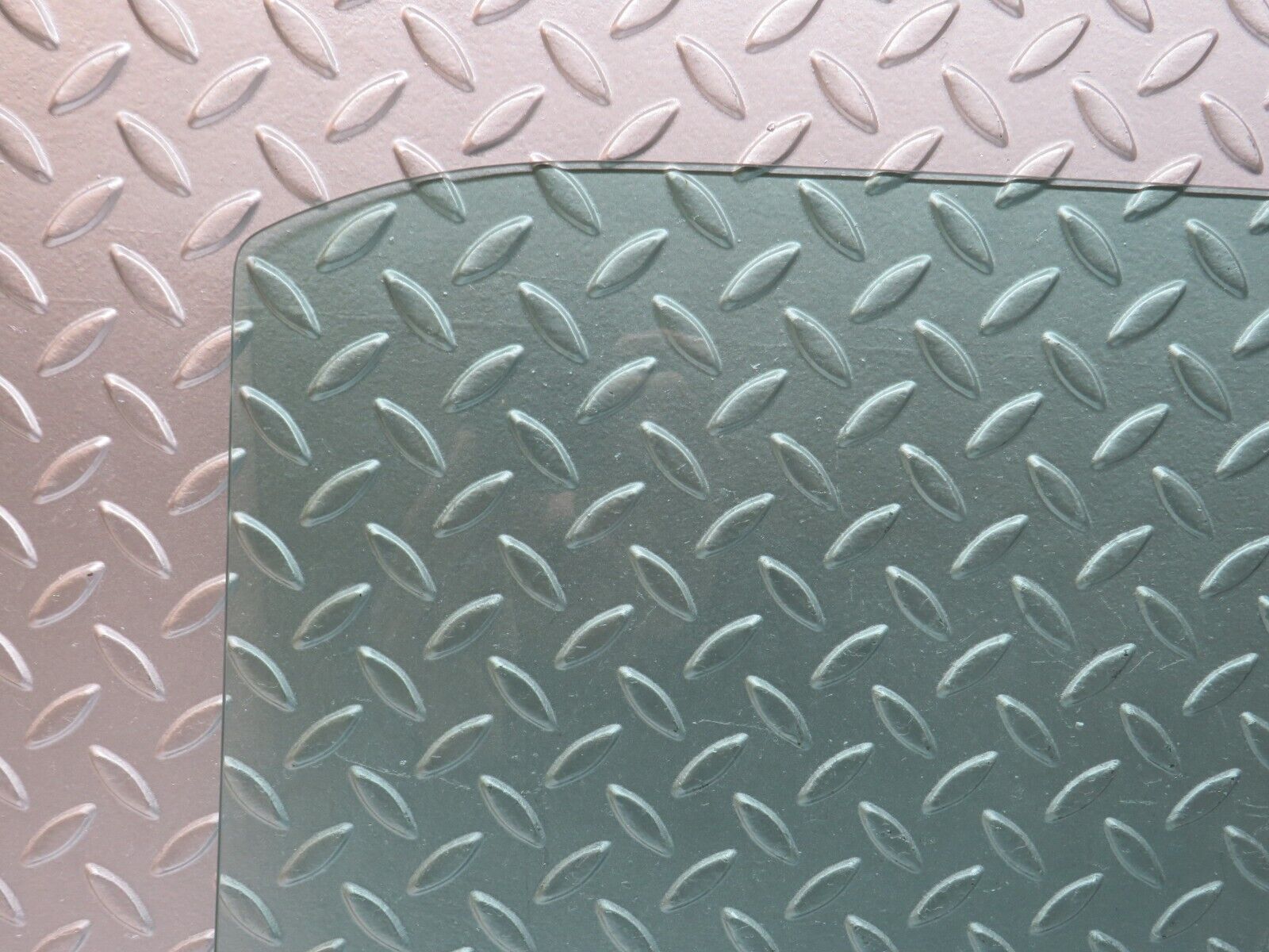 33832 Mercedes-Benz W201 190E 2.0L Rear Left Door Window Glass