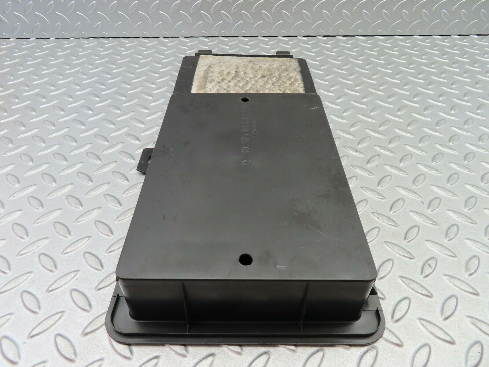 6066 Mercedes-Benz W126 380SE Rear Left Parcel Shelf Storage 1268430407