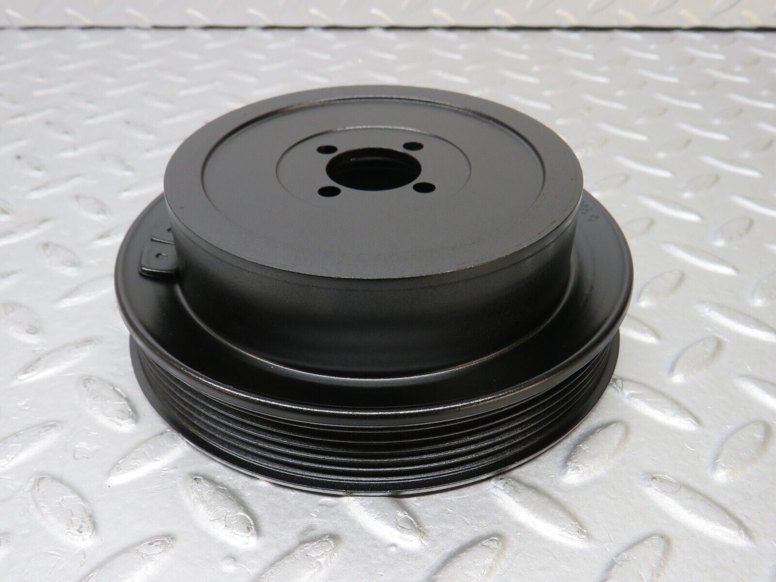 36783 Mercedes-Benz W201 190E 2.0L Water Pump Pulley 1022001005