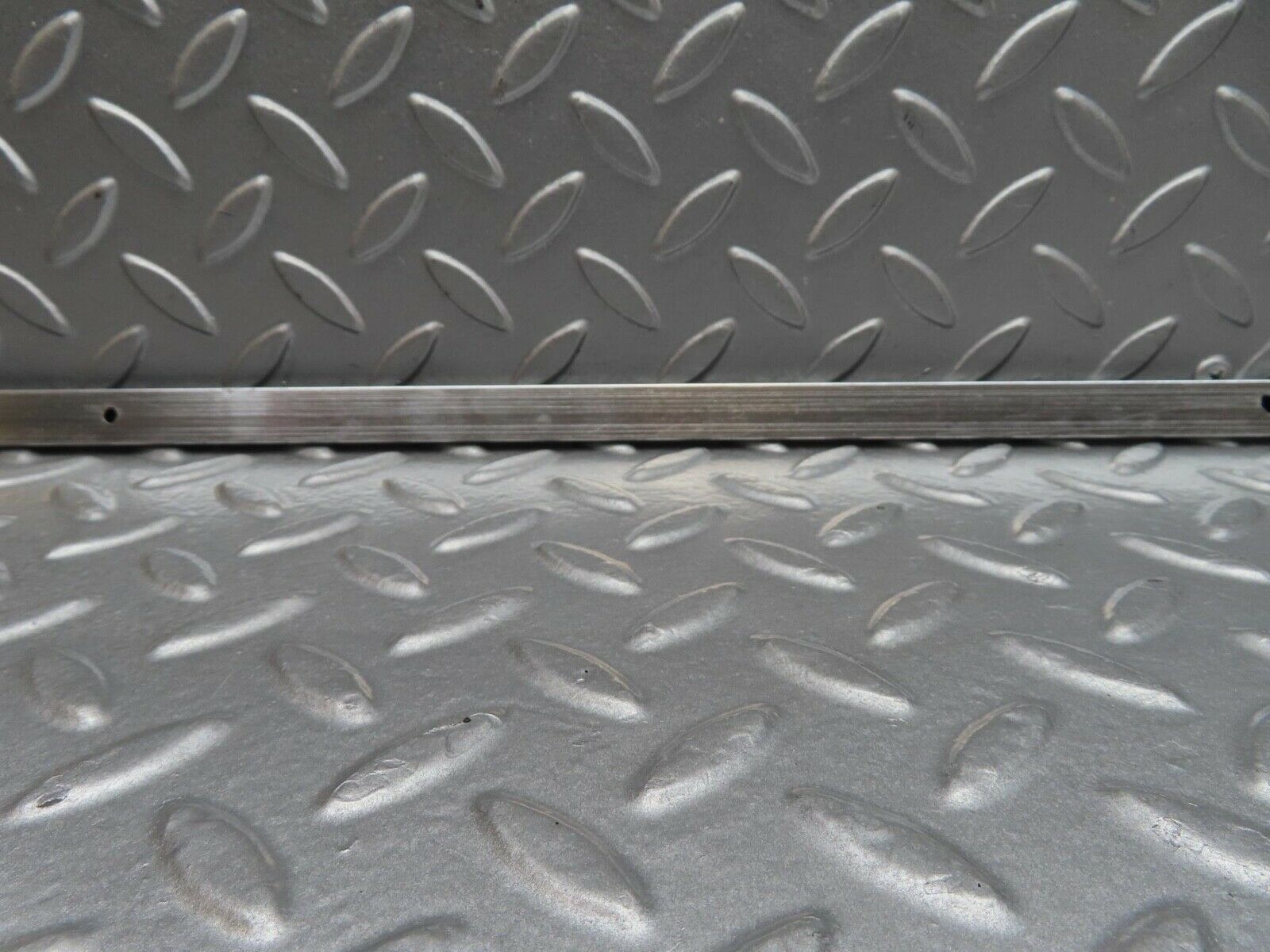 12943 Mercedes-Benz W111 220SE Rear Right Centre Fender Wing Moulding Trim