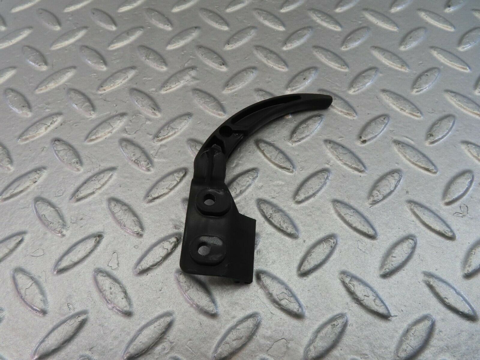 10037 Mercedes-Benz C123 230CE Coupe Hood Opener Bonnet Opener Release