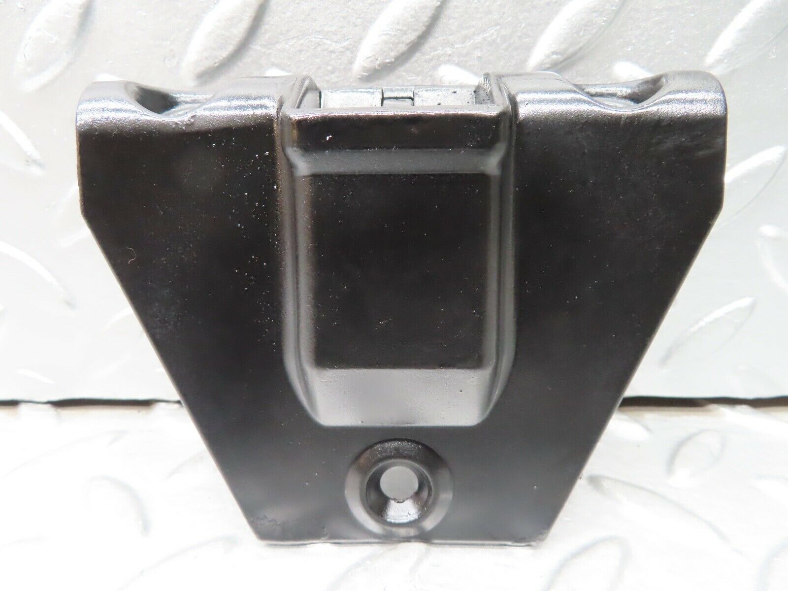 20876 Mercedes-Benz W114 250CE Coupe Trunk Lock Latch