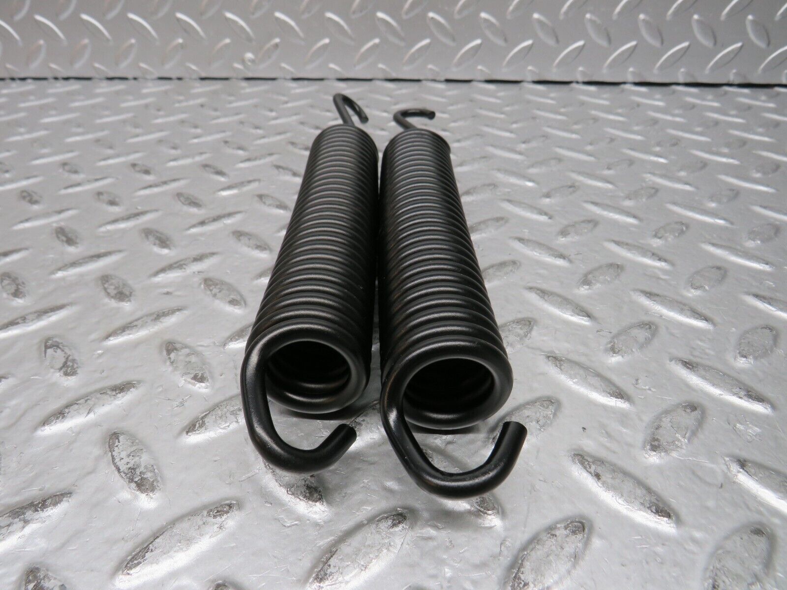 28403 Mercedes-Benz S123 240D Wagon Bonnet Hinge Spring Pair