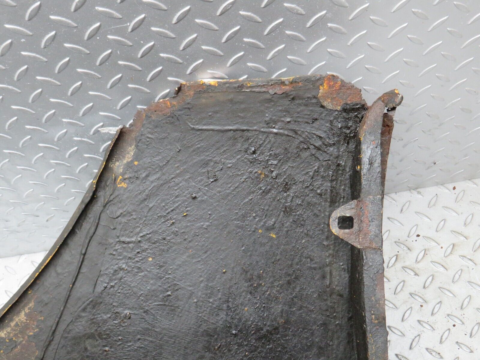 40525 Mercedes-Benz W110 230 Front Left Wing Fender Panel