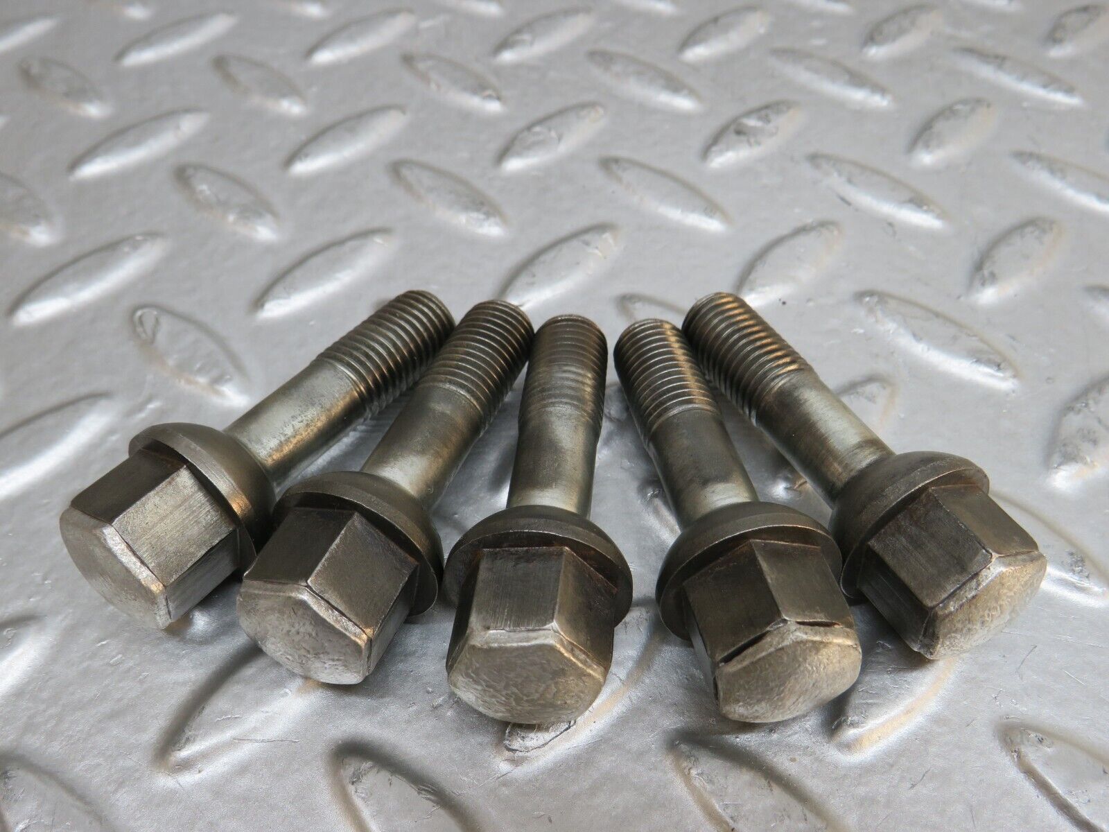 29583 Mercedes-Benz 5x Alloy Wheel Lug Bolt M12x1.5