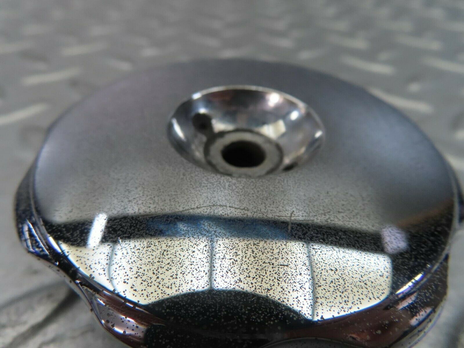 8706 Mercedes-Benz W115 Front Emblem Badge Base Holder 1158800186