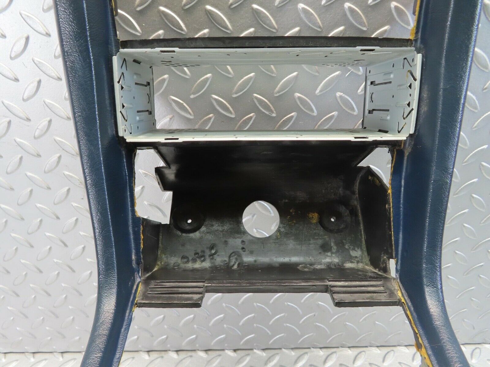 11350 Mercedes-Benz C123 230CE Coupe Centre Console Blue