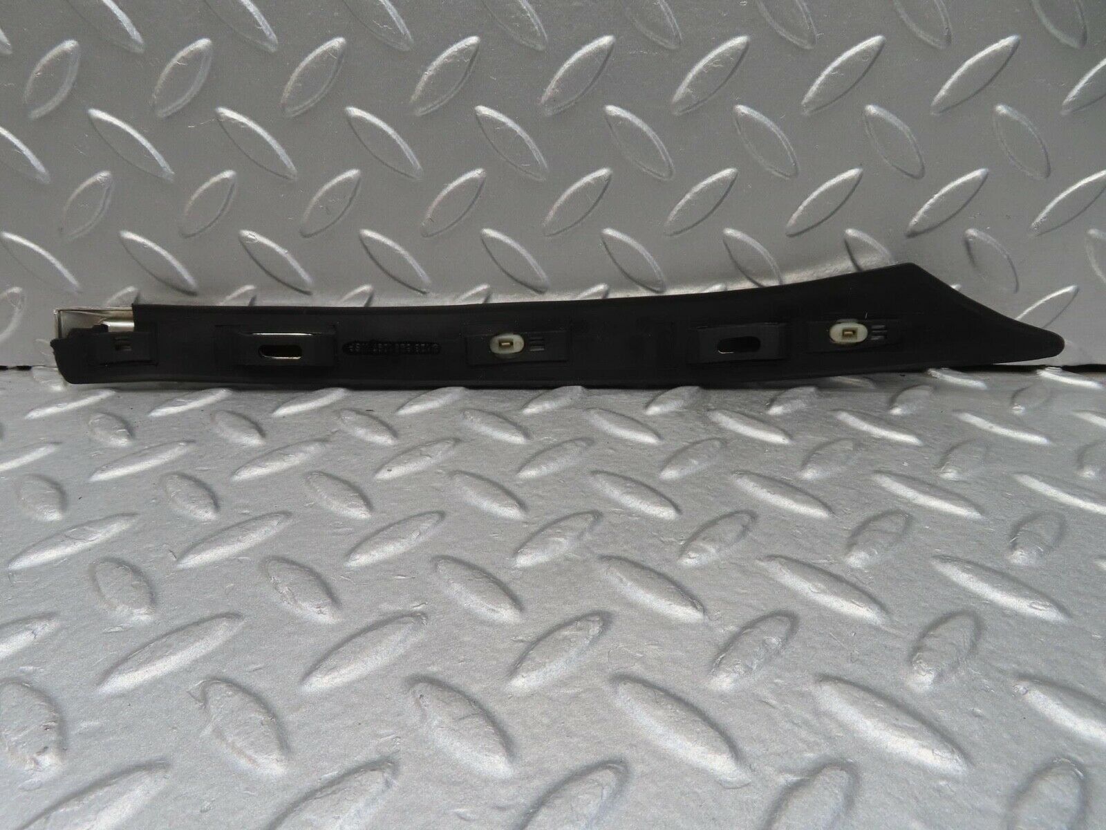 15943 Mercedes-Benz W123 280E C Pillar Exterior Trim Right Side 1236981097