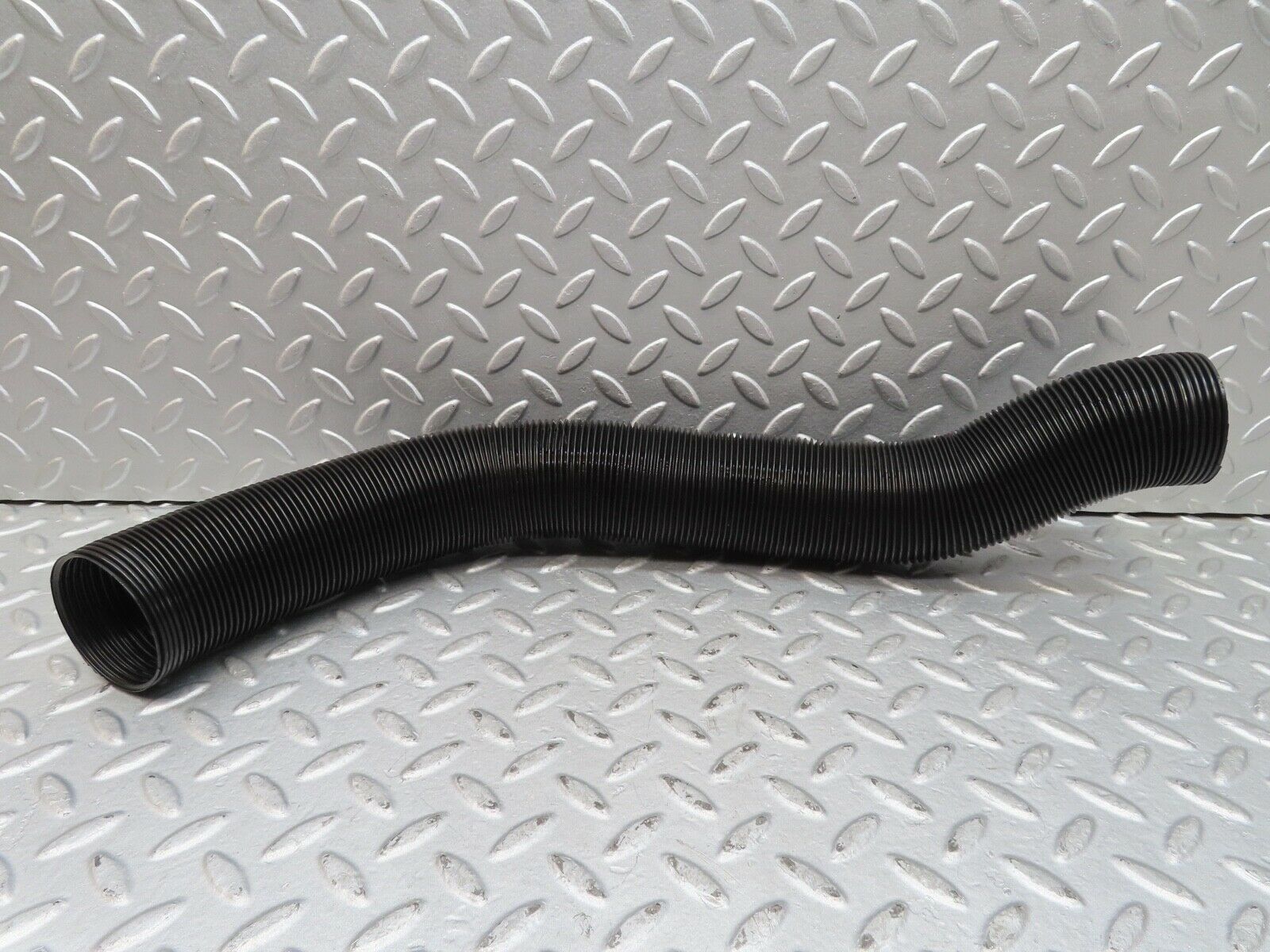 16832 Mercedes-Benz C123 280CE Coupe Dash Air Vent Pipe