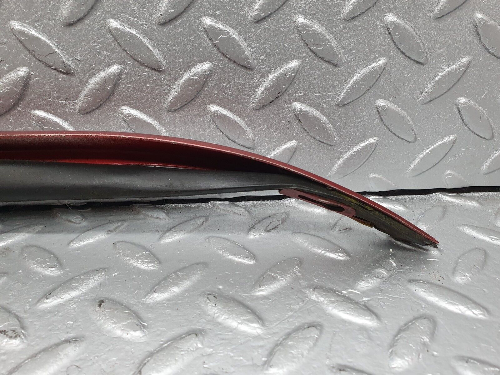 41183 Mercedes-Benz W126 300SE A Pillar Exterior Trim Right Side 1266981698