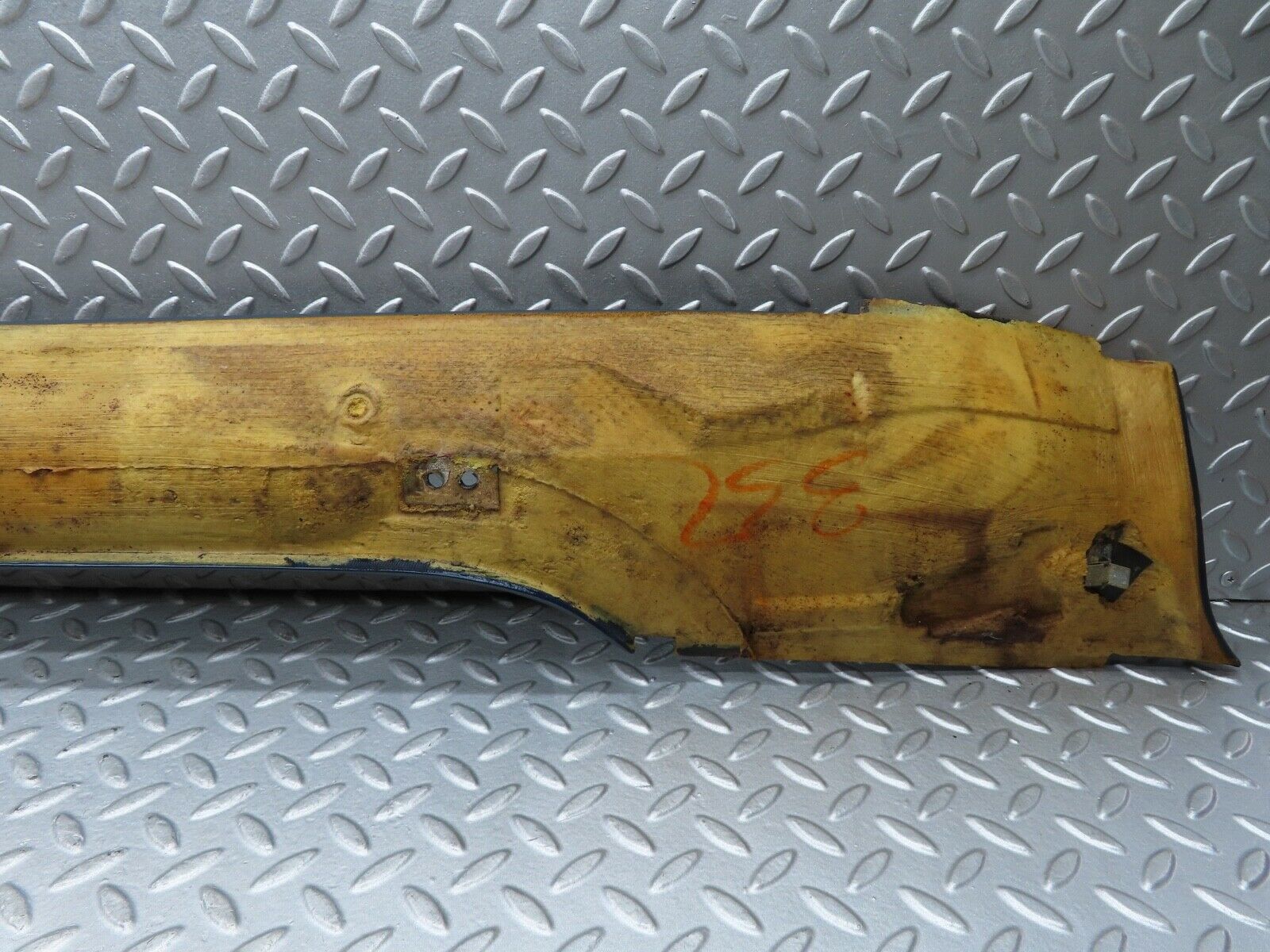 17706 Mercedes-Benz W116 450SEL Headlining Roof Panel Left Side Blue