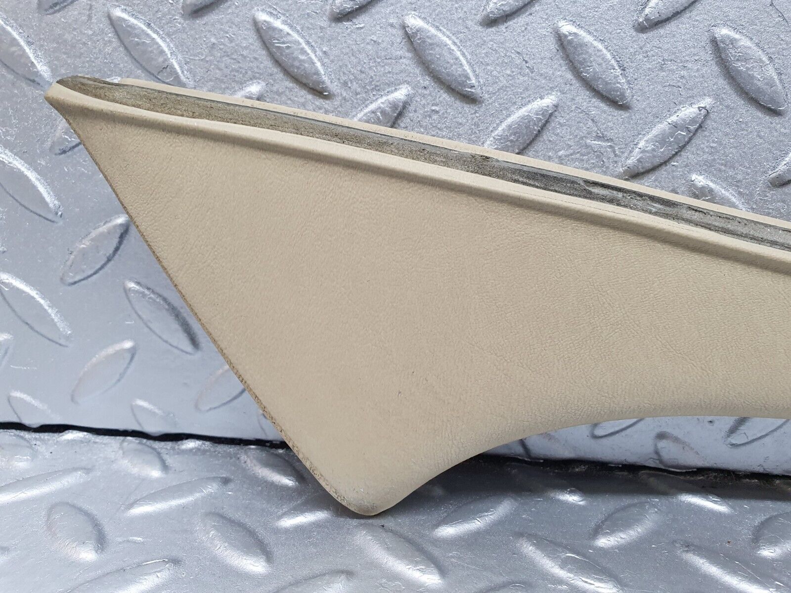 40935 Mercedes-Benz W126 300SE Rear Right Door Interior Trim Beige