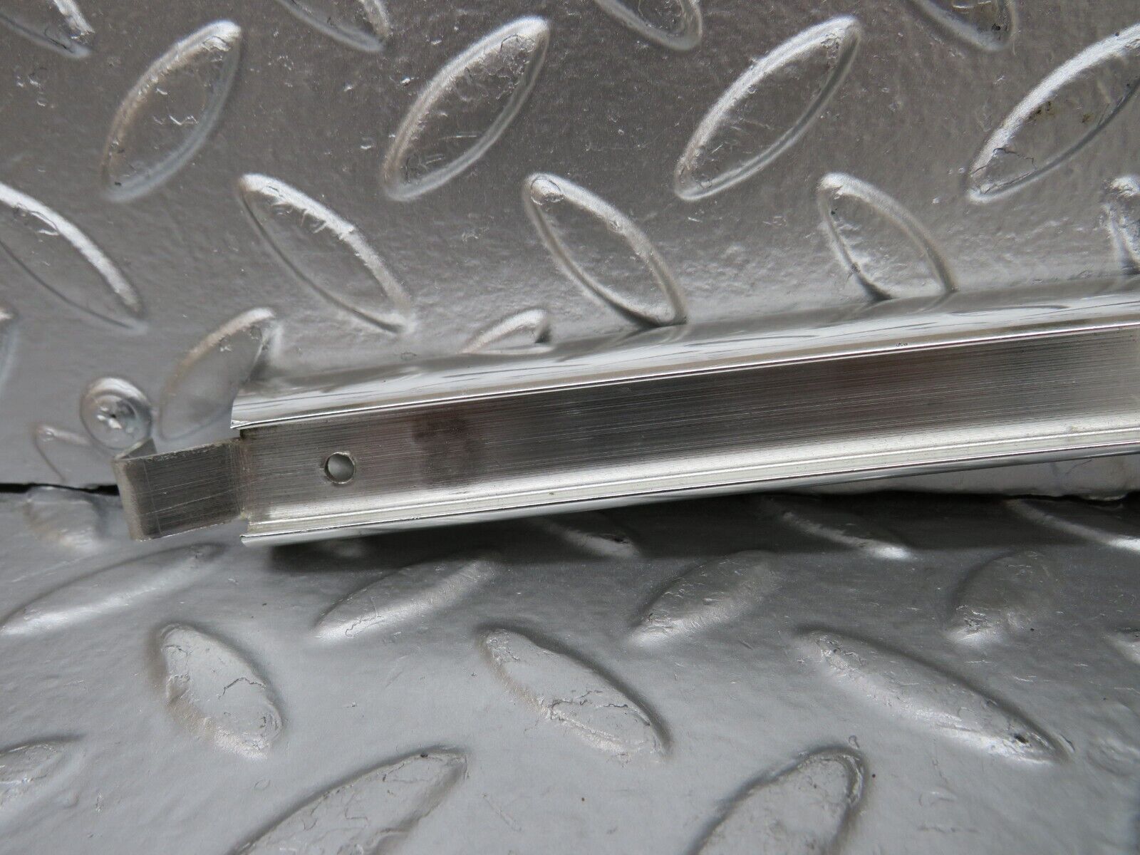 25590 Mercedes-Benz W123 200 Rear Right Chrome Window Channel