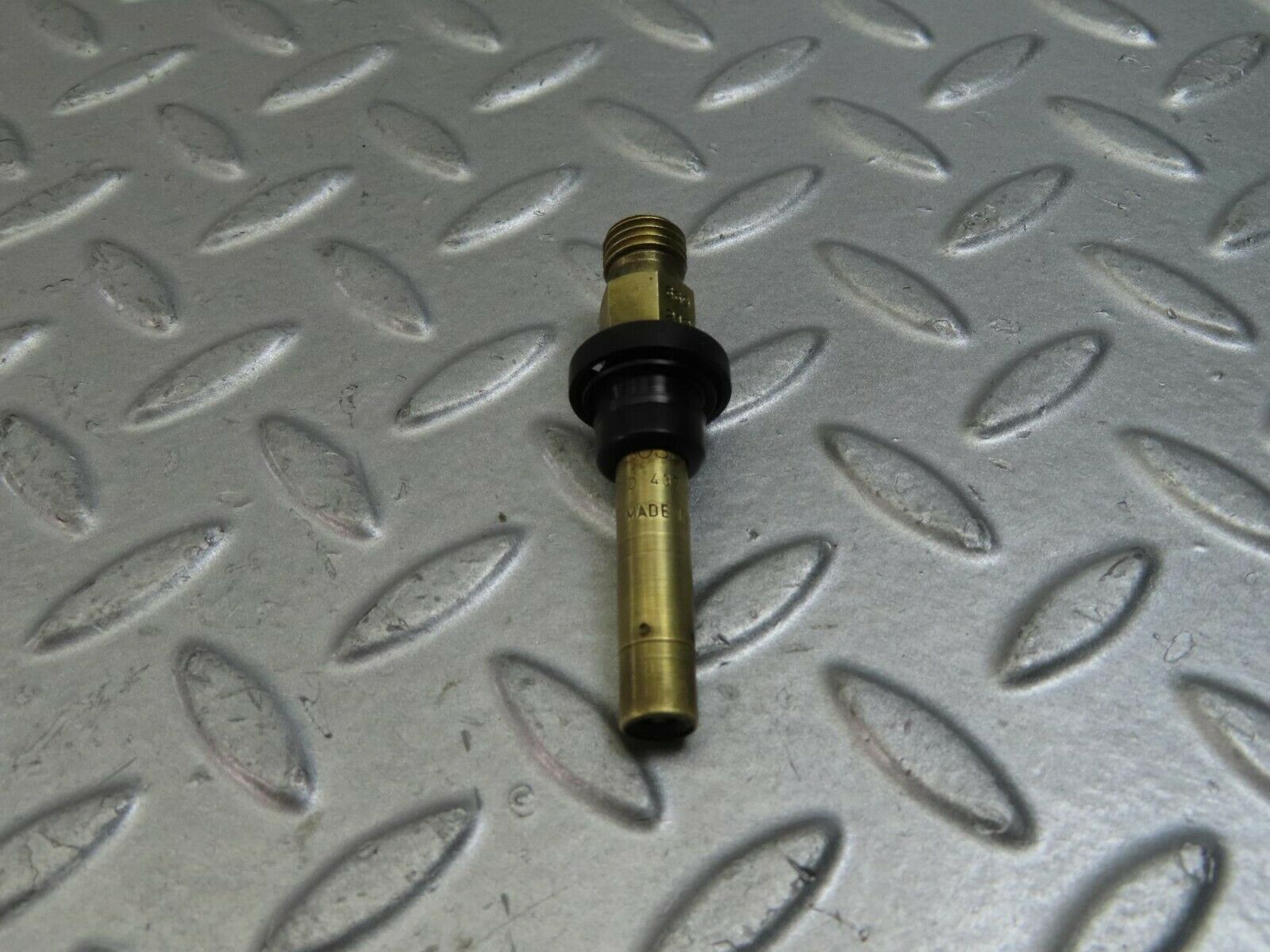 9466 Mercedes-Benz C124 300CE Coupe Fuel Injector Bosch 0437502010