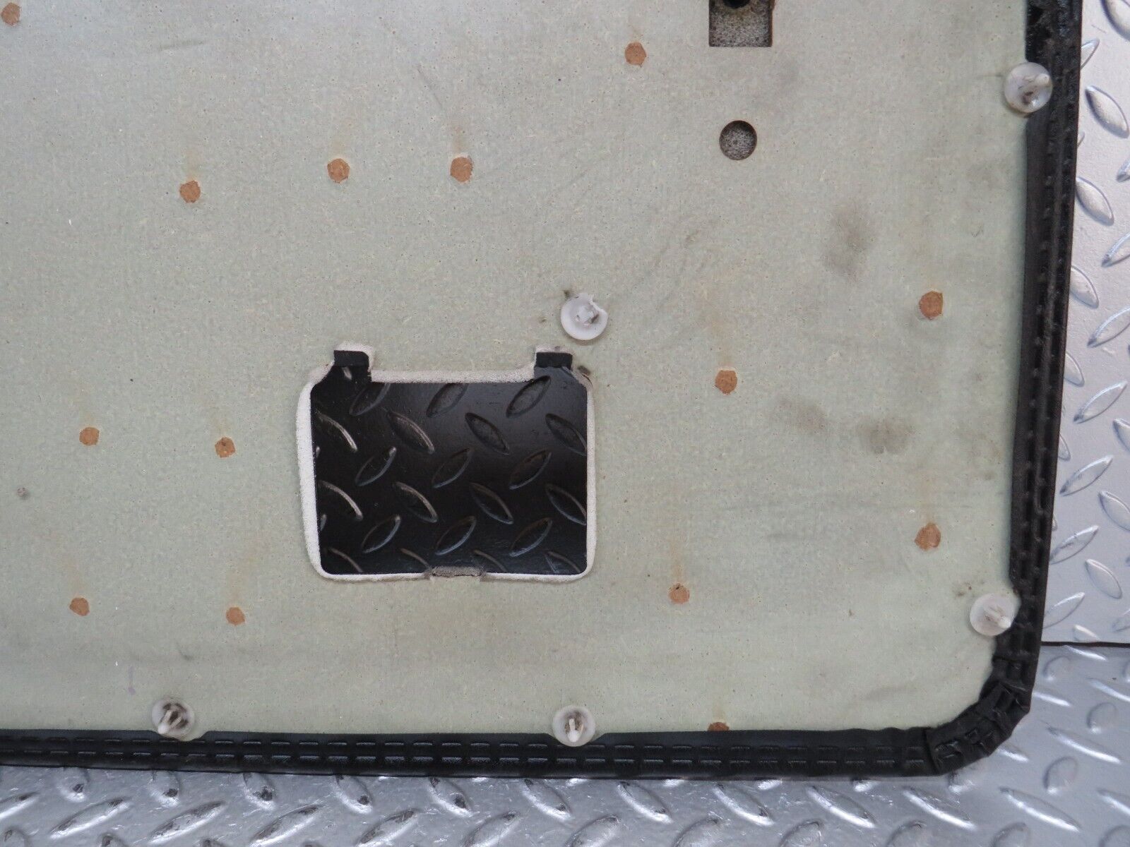 28206 Mercedes-Benz S123 240D Wagon Rear Right Door Card Black