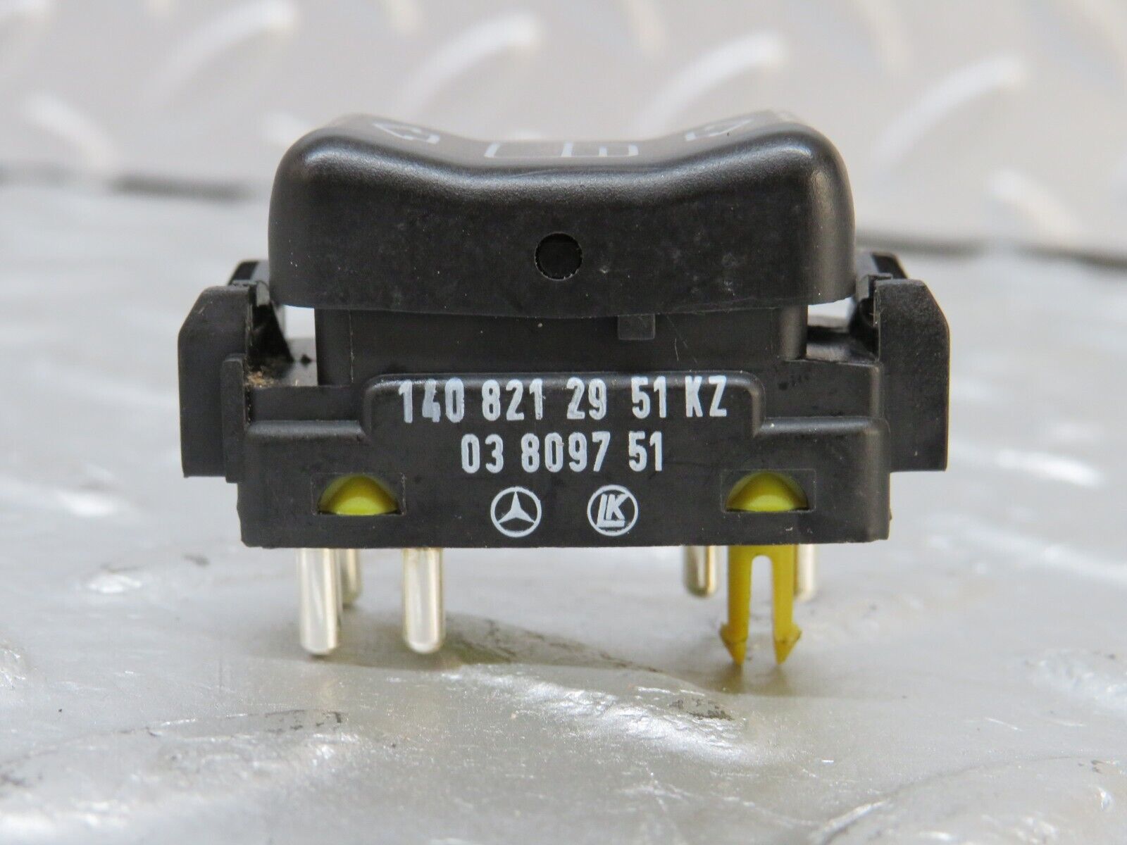 33320 Mercedes-Benz W202 C180 Electric Window Switch Left 1408212951