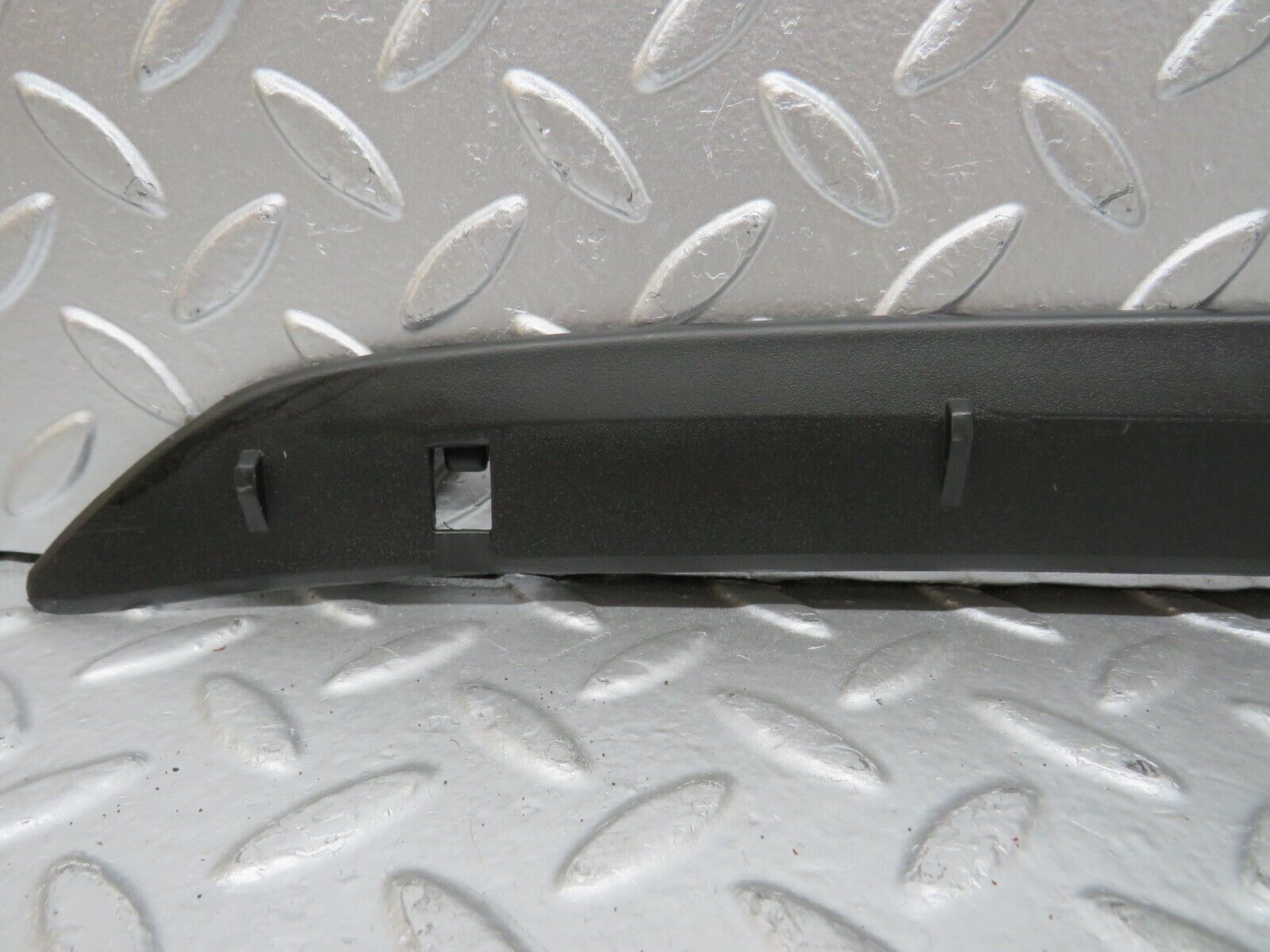 26792 Mercedes-Benz W123 240D Rear Left C Pillar Plastic Trim