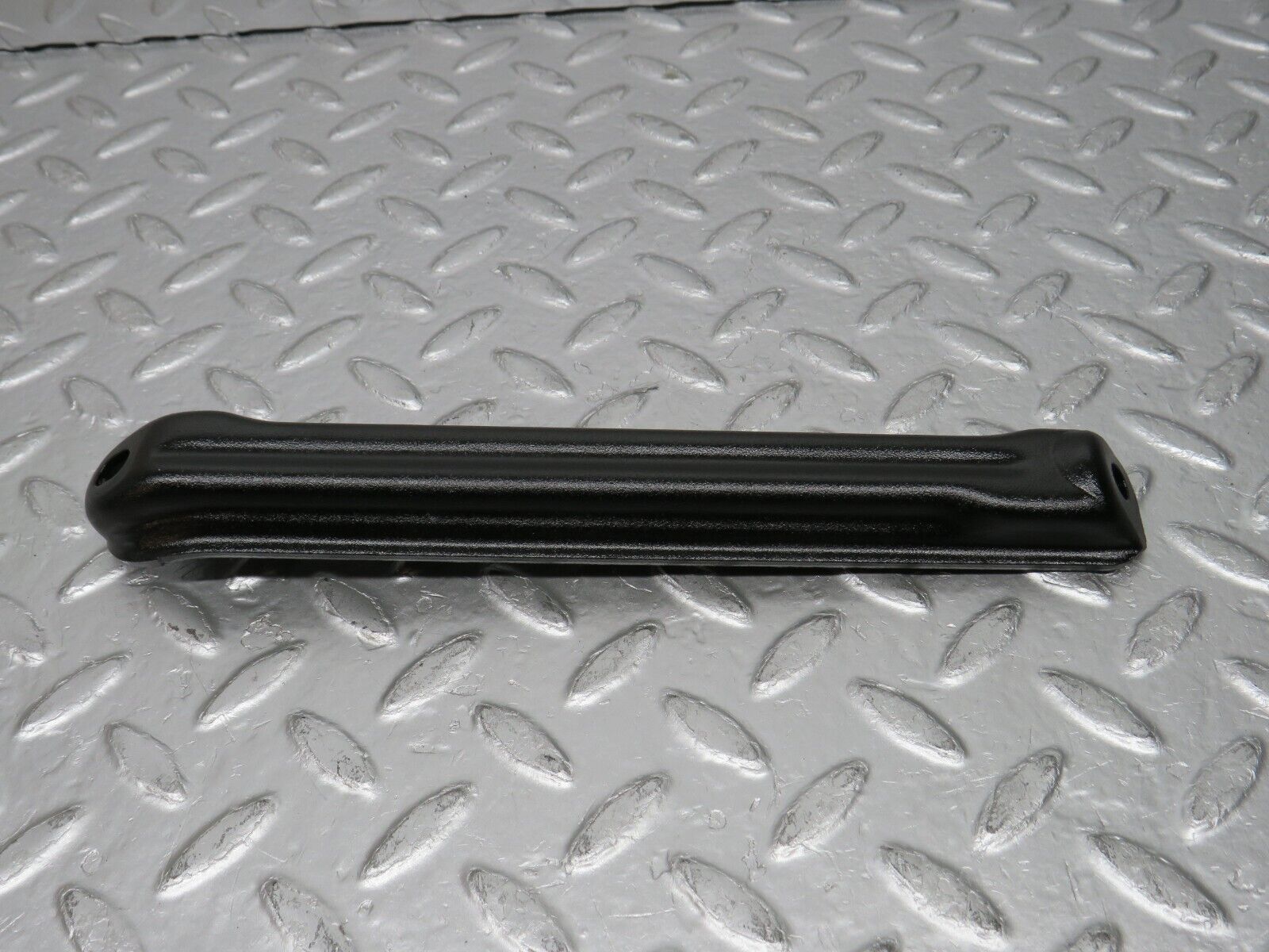 30962 Mercedes-Benz W124 230E Air Intake Manifold Bracket