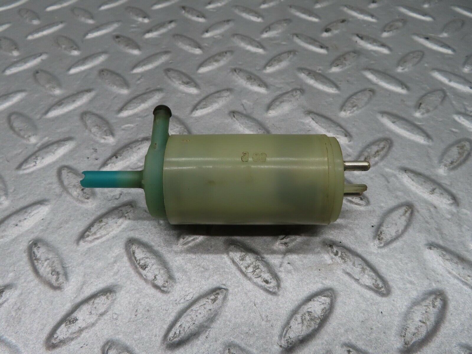 16179 Mercedes-Benz W124 260E Windscreen Washer Pump