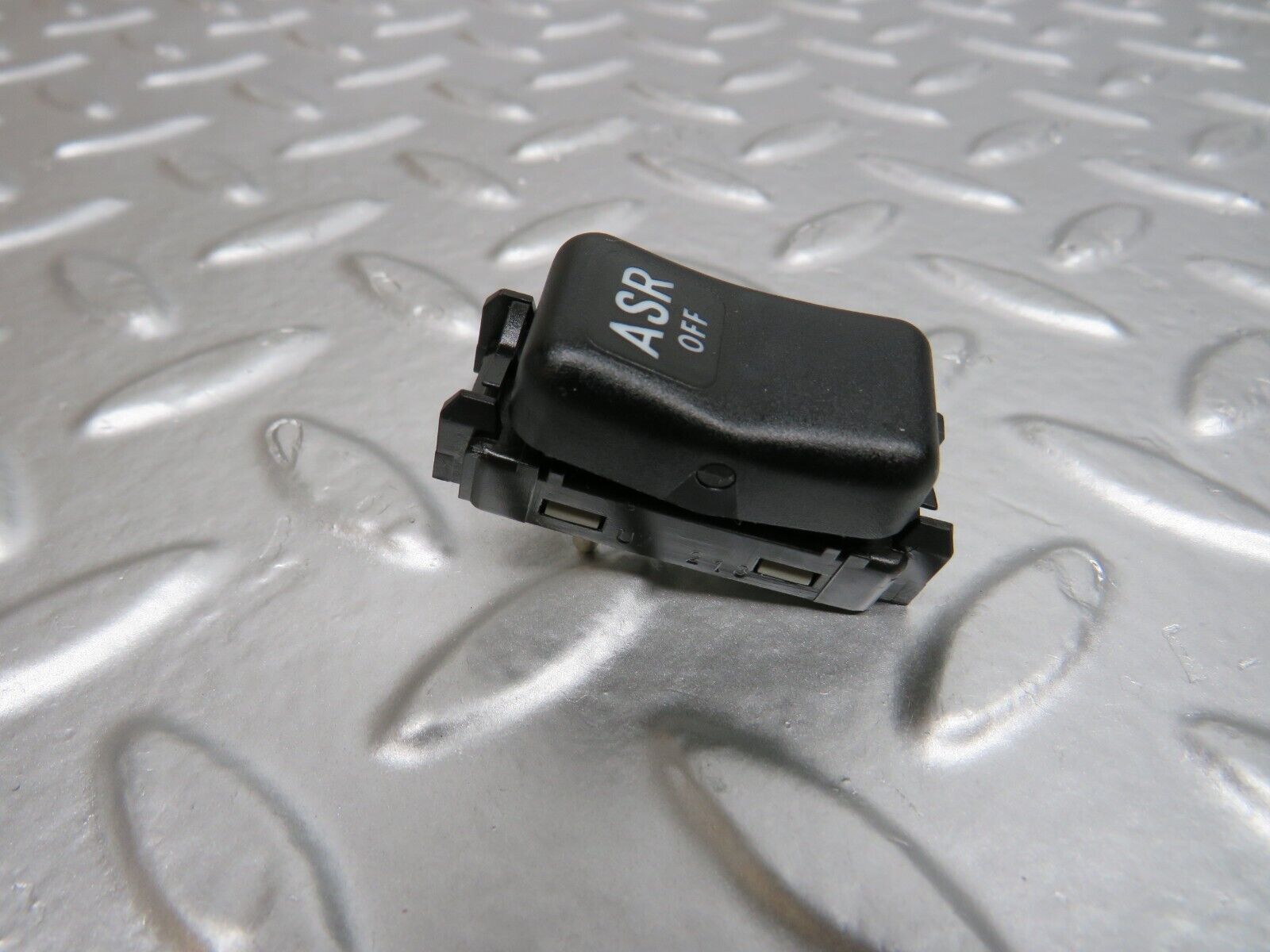 24664 Mercedes-Benz W140 S320 ASR Control Switch 1408214651