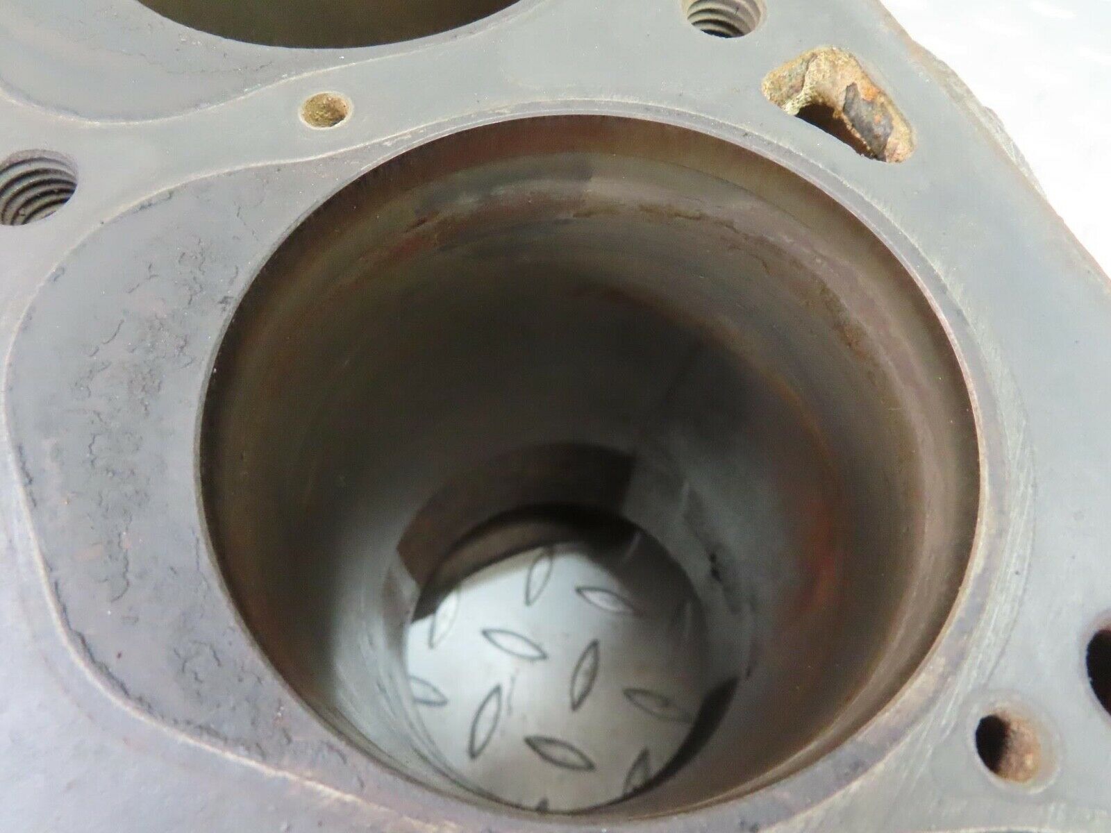 13024 Mercedes-Benz W111 220SE Engine Block 1270110601 M127.982