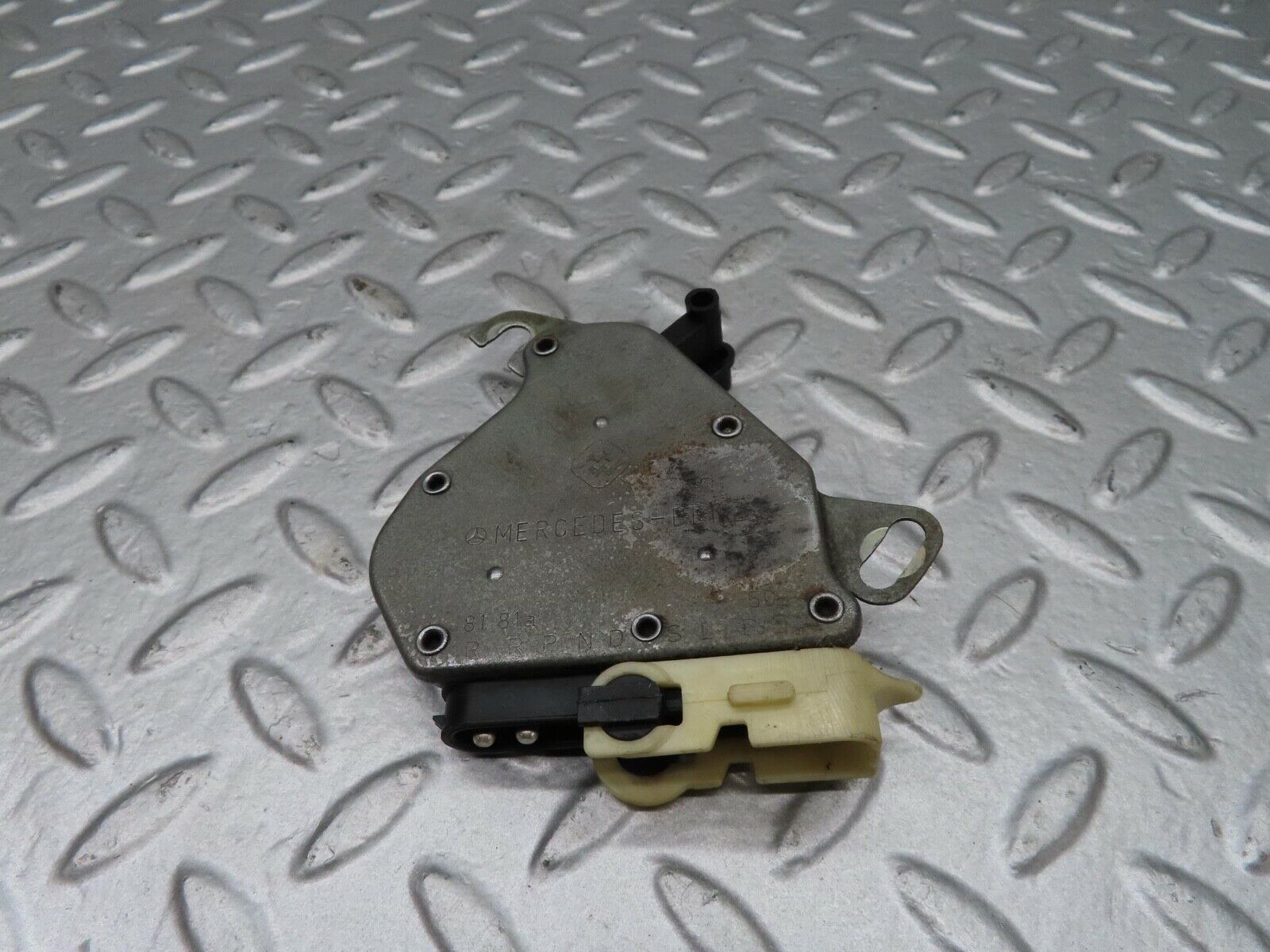 14834 Mercedes-Benz W201 190E Reverse Light Switch 1235450142