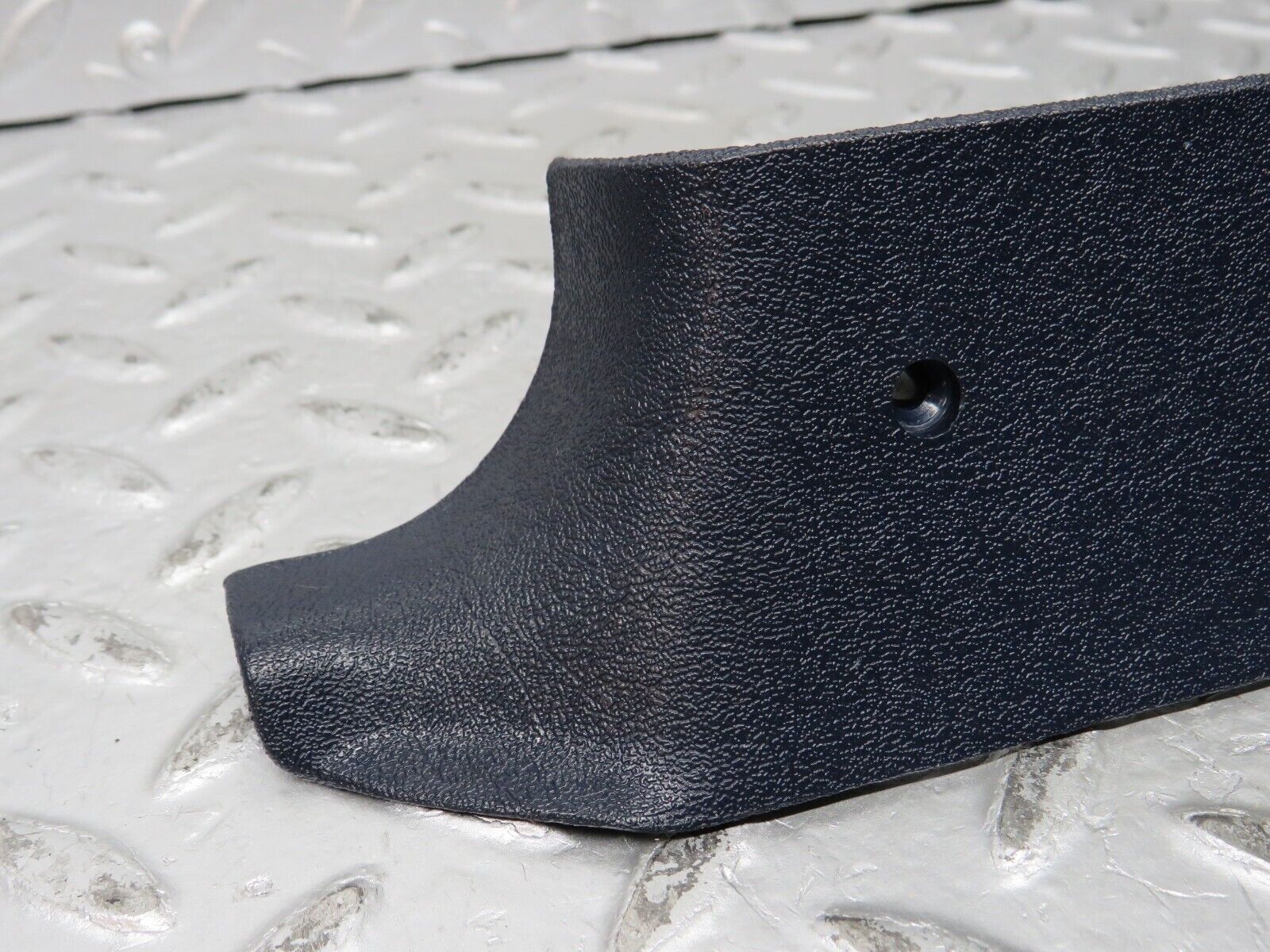 32003 Mercedes-Benz W123 230E B Pillar Lower Cover Left Side Blue 1236922122