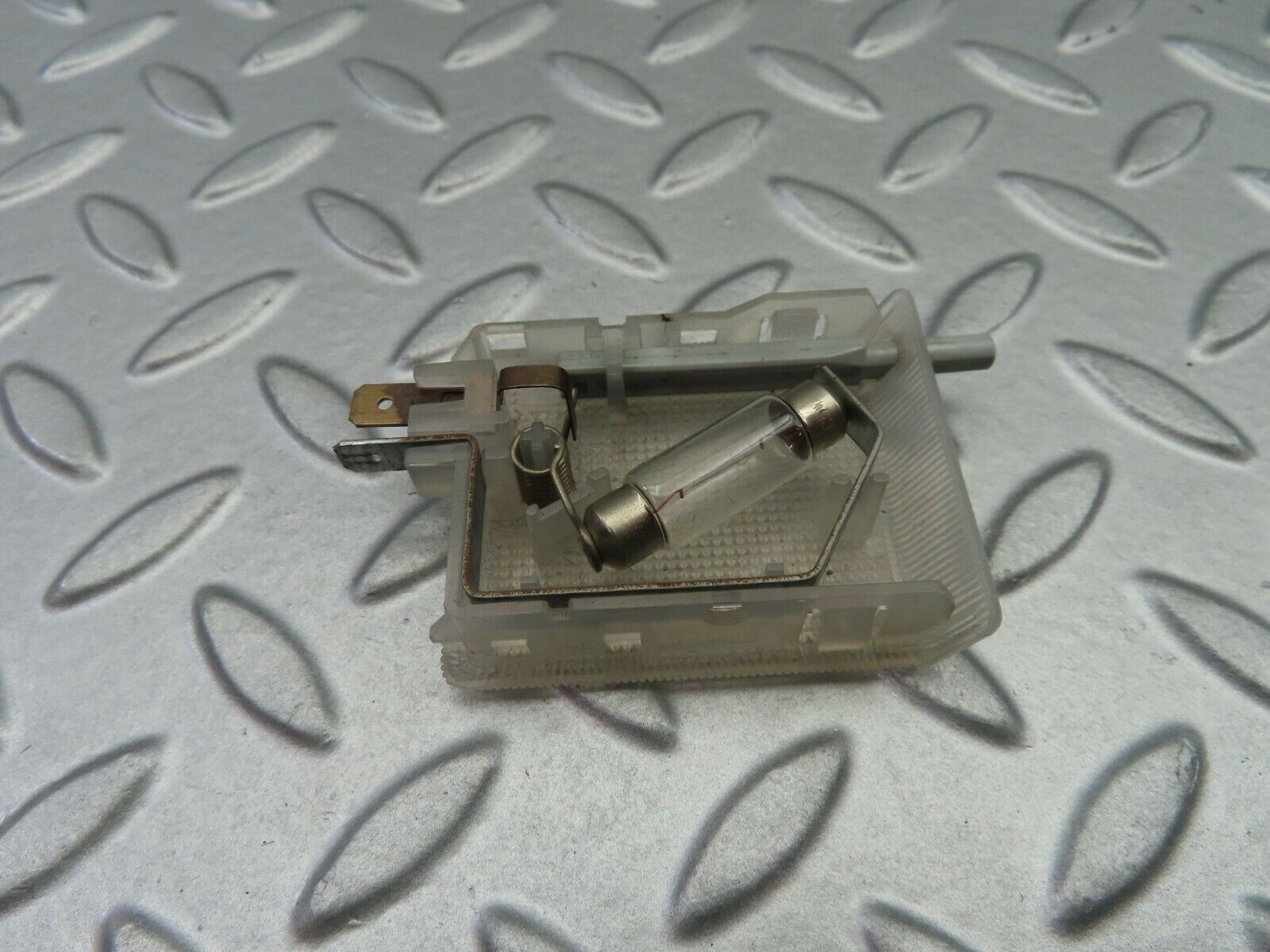 7124 Mercedes-Benz S124 E220 Wagon Glove Box Light