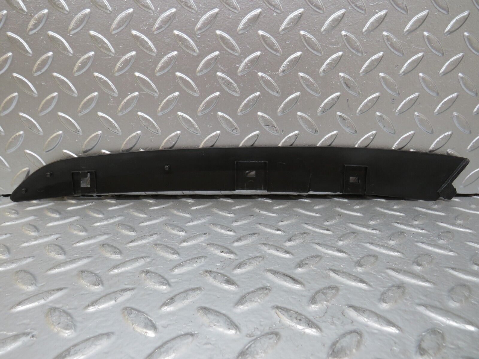 26791 Mercedes-Benz W123 240D Rear Right C Pillar Plastic Trim