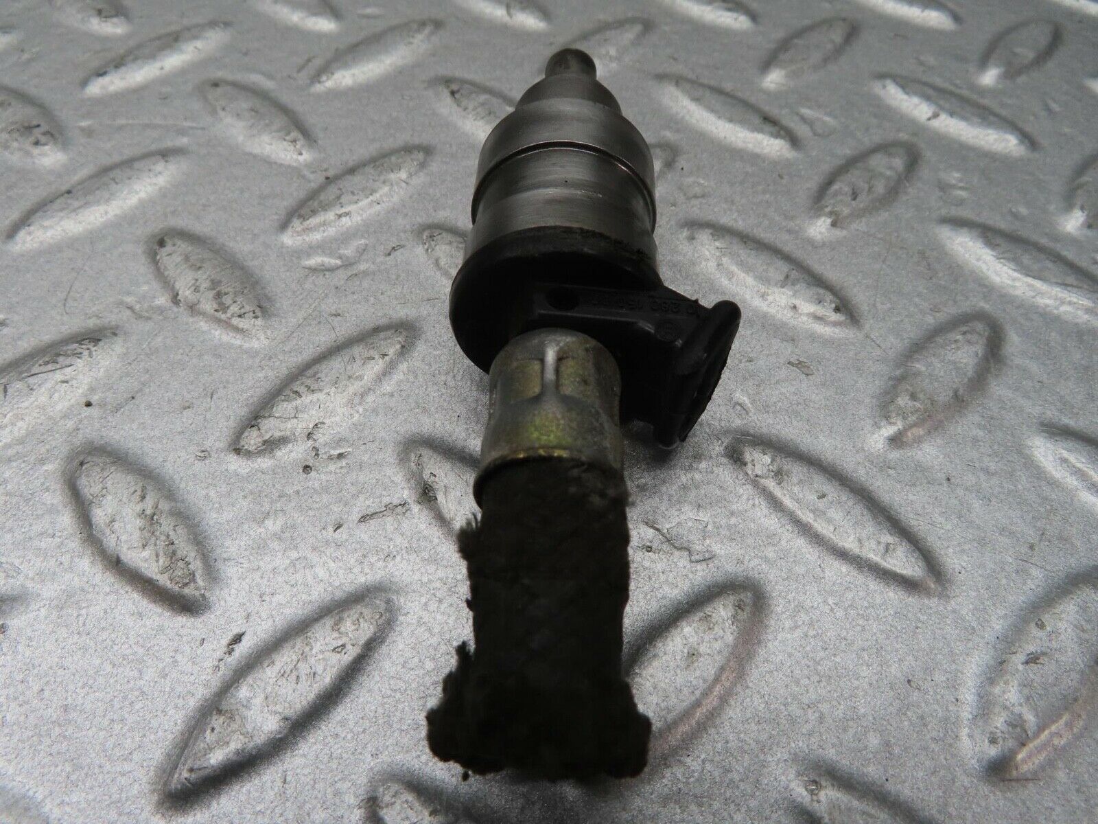 13338 Mercedes-Benz W116 350SE Fuel Injector Bosch 0280150001