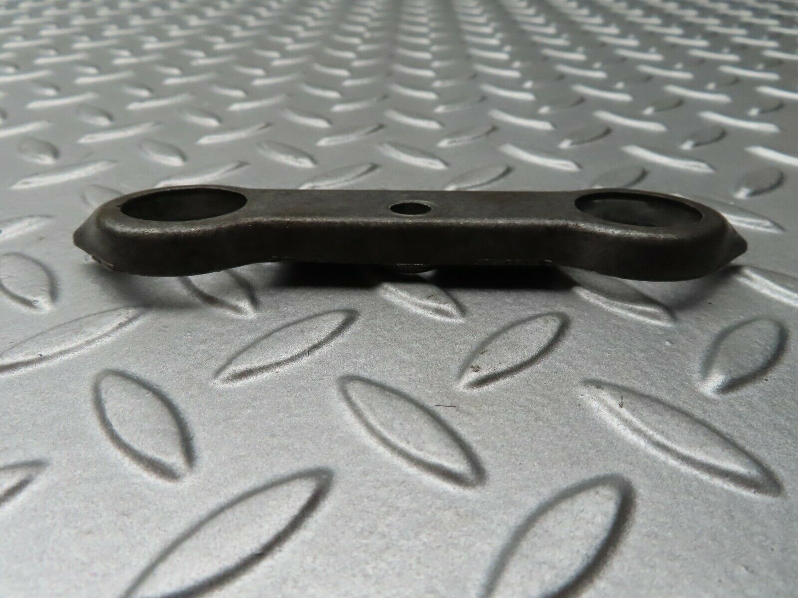 4742 Mercedes-Benz W114 280CE Coupe Fuel Injector Bracket 1300780341